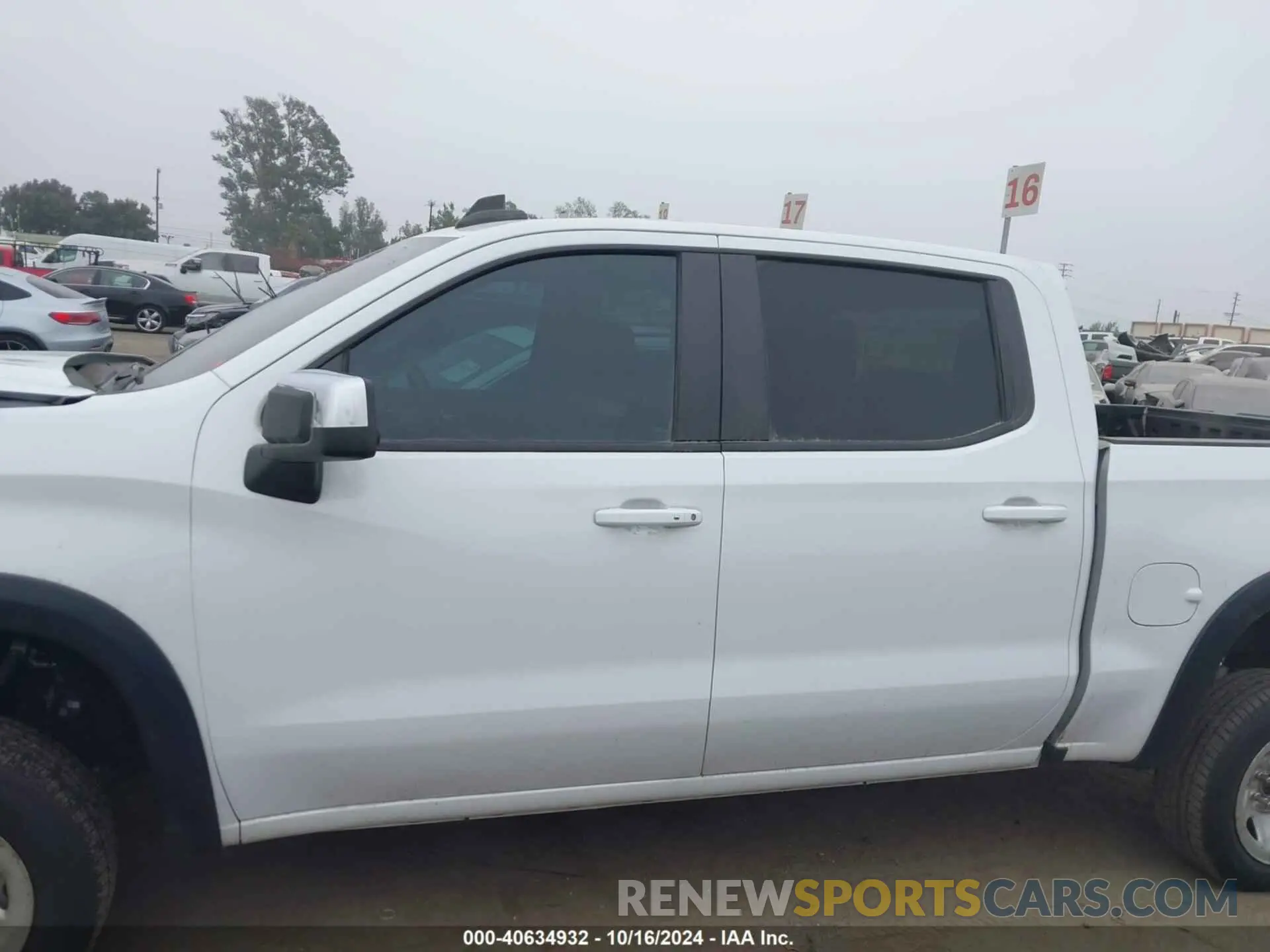 14 fotografías del automóvil dañado 1GCPWCET0MZ292316 CHEVROLET SILVERADO 1500 2021