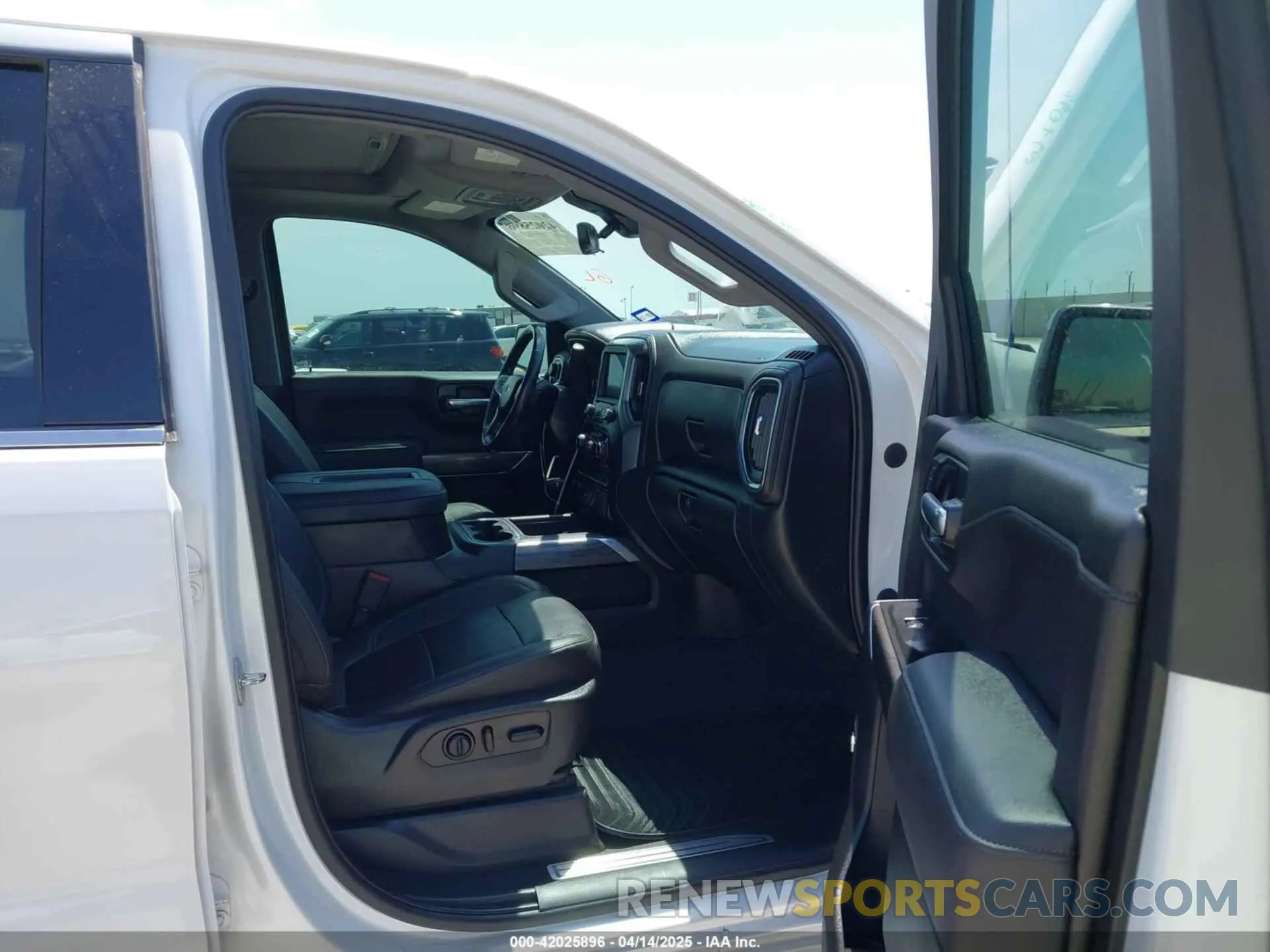 5 fotografías del automóvil dañado 1GCPWEED4MZ123226 CHEVROLET SILVERADO 1500 2021