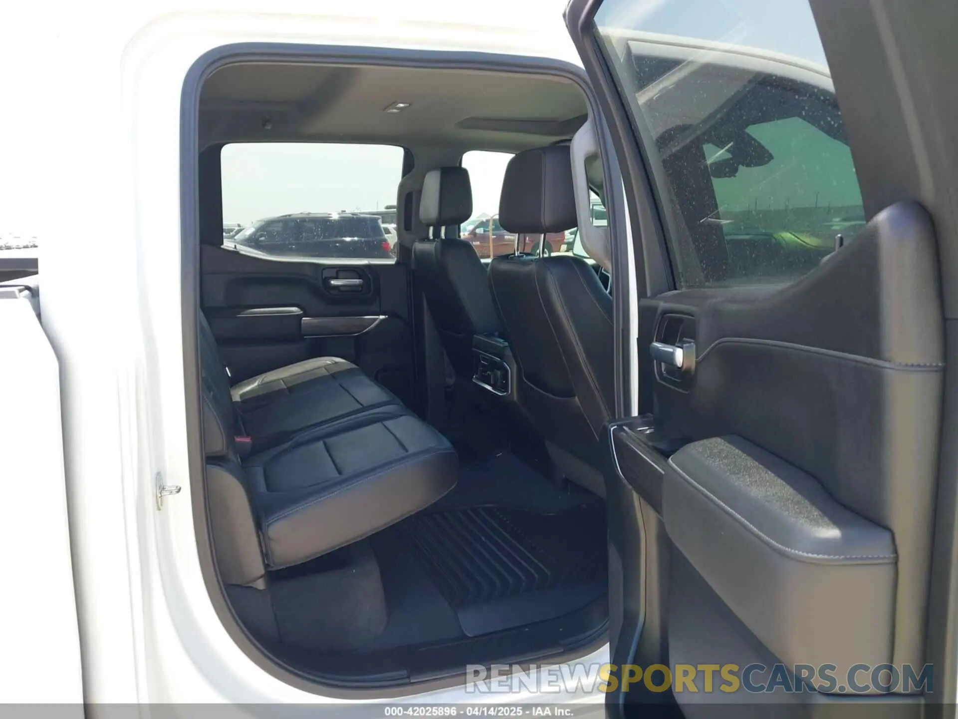 8 fotografías del automóvil dañado 1GCPWEED4MZ123226 CHEVROLET SILVERADO 1500 2021