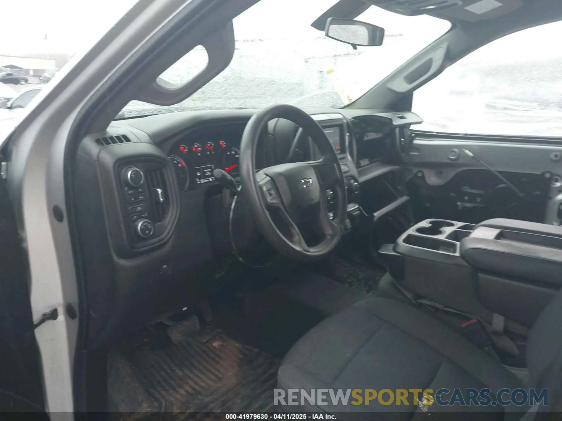 5 fotografías del automóvil dañado 1GCPYBEK0MZ291209 CHEVROLET SILVERADO 1500 2021
