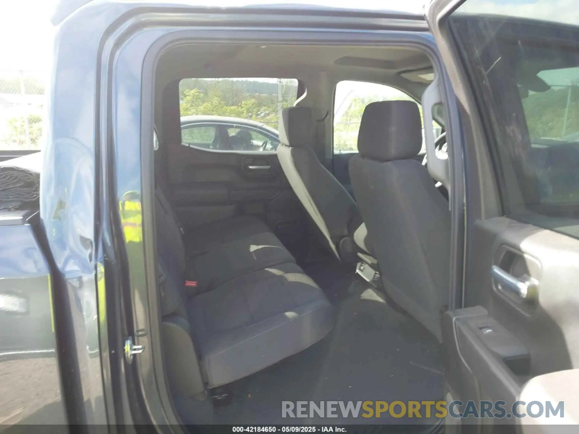 8 fotografías del automóvil dañado 1GCPYBEK1MZ450268 CHEVROLET SILVERADO 1500 2021