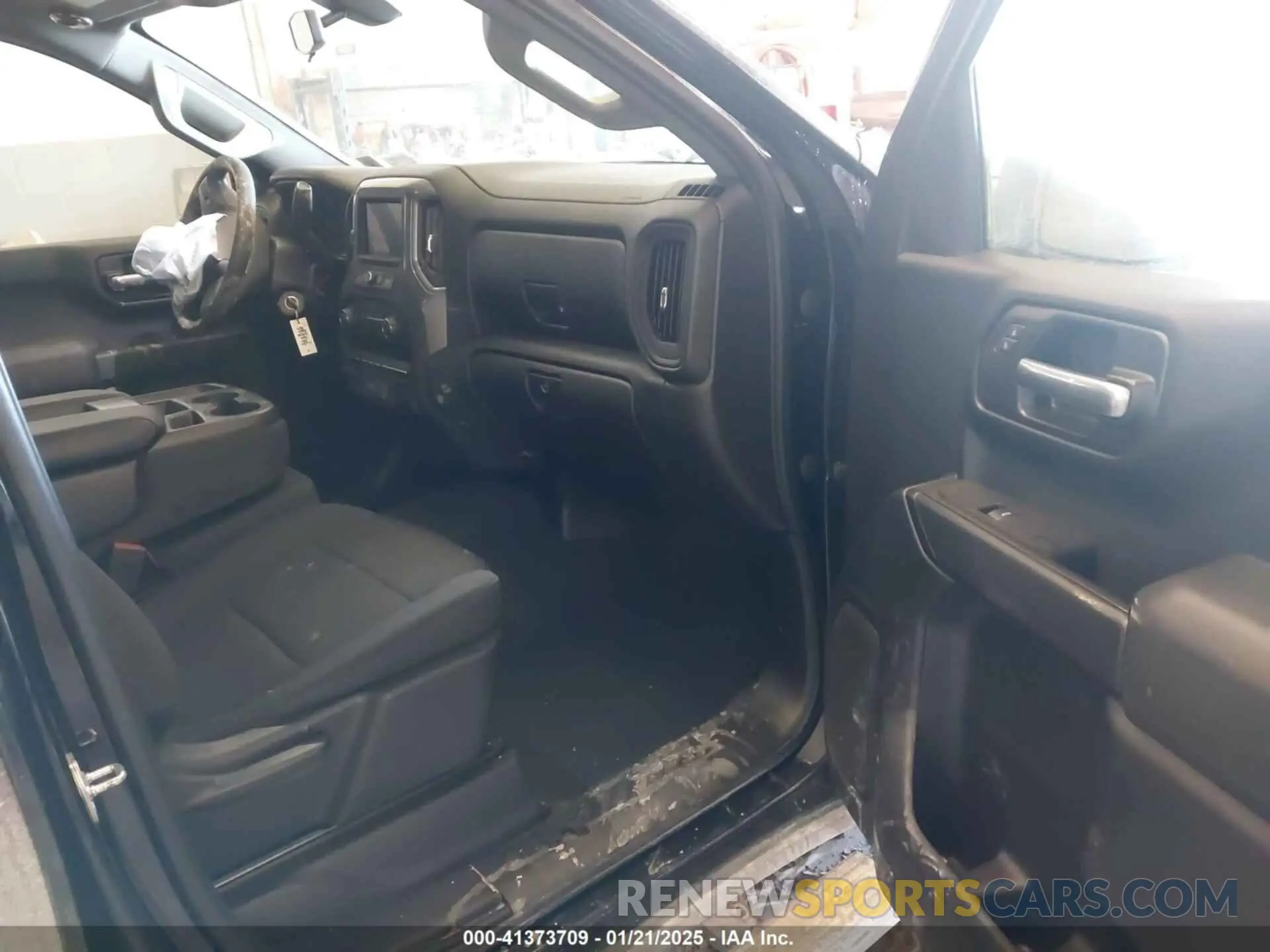 5 fotografías del automóvil dañado 1GCPYCEF4MZ192756 CHEVROLET SILVERADO 1500 2021