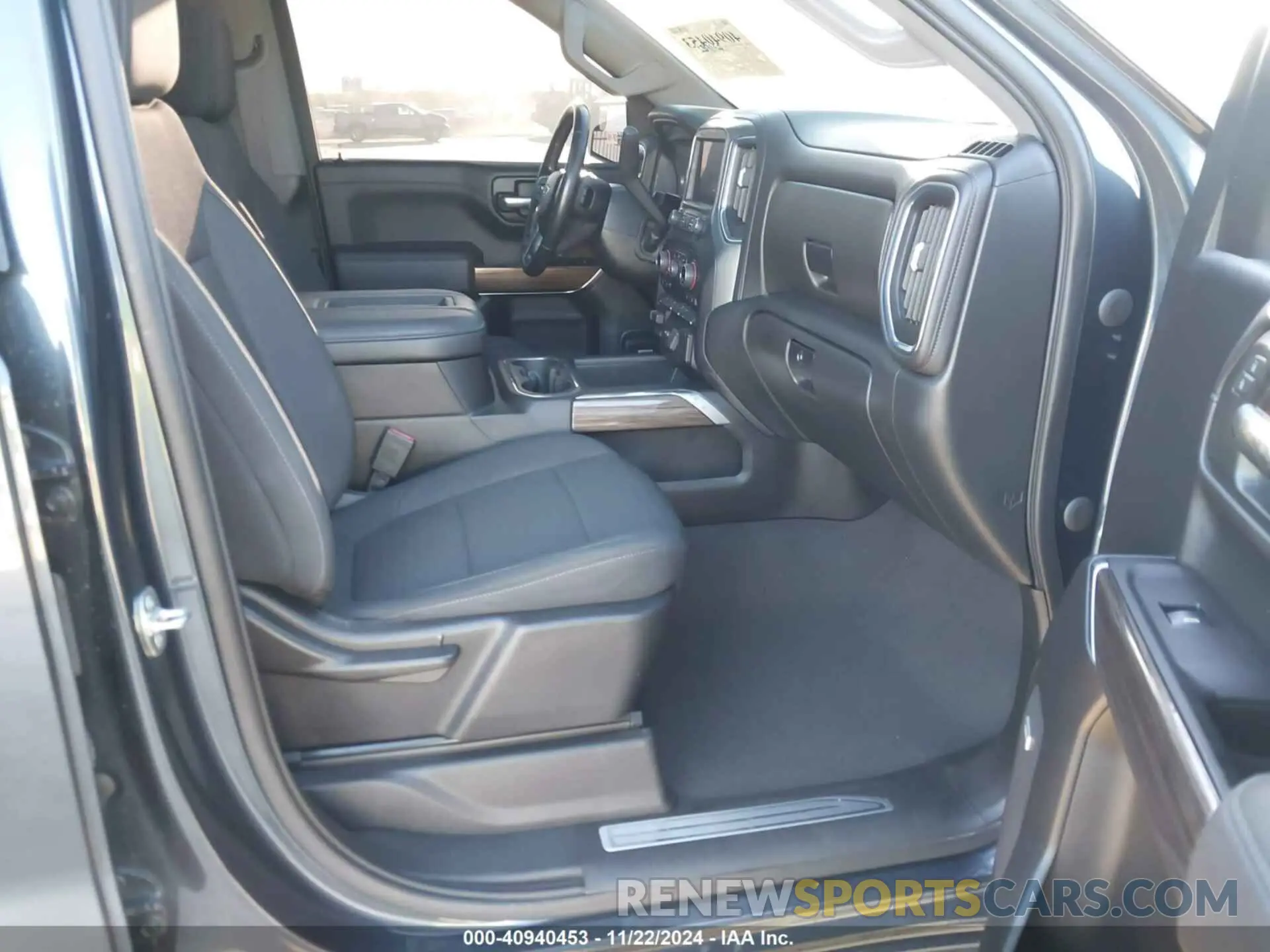 5 fotografías del automóvil dañado 1GCPYFED2MZ116887 CHEVROLET SILVERADO 1500 2021