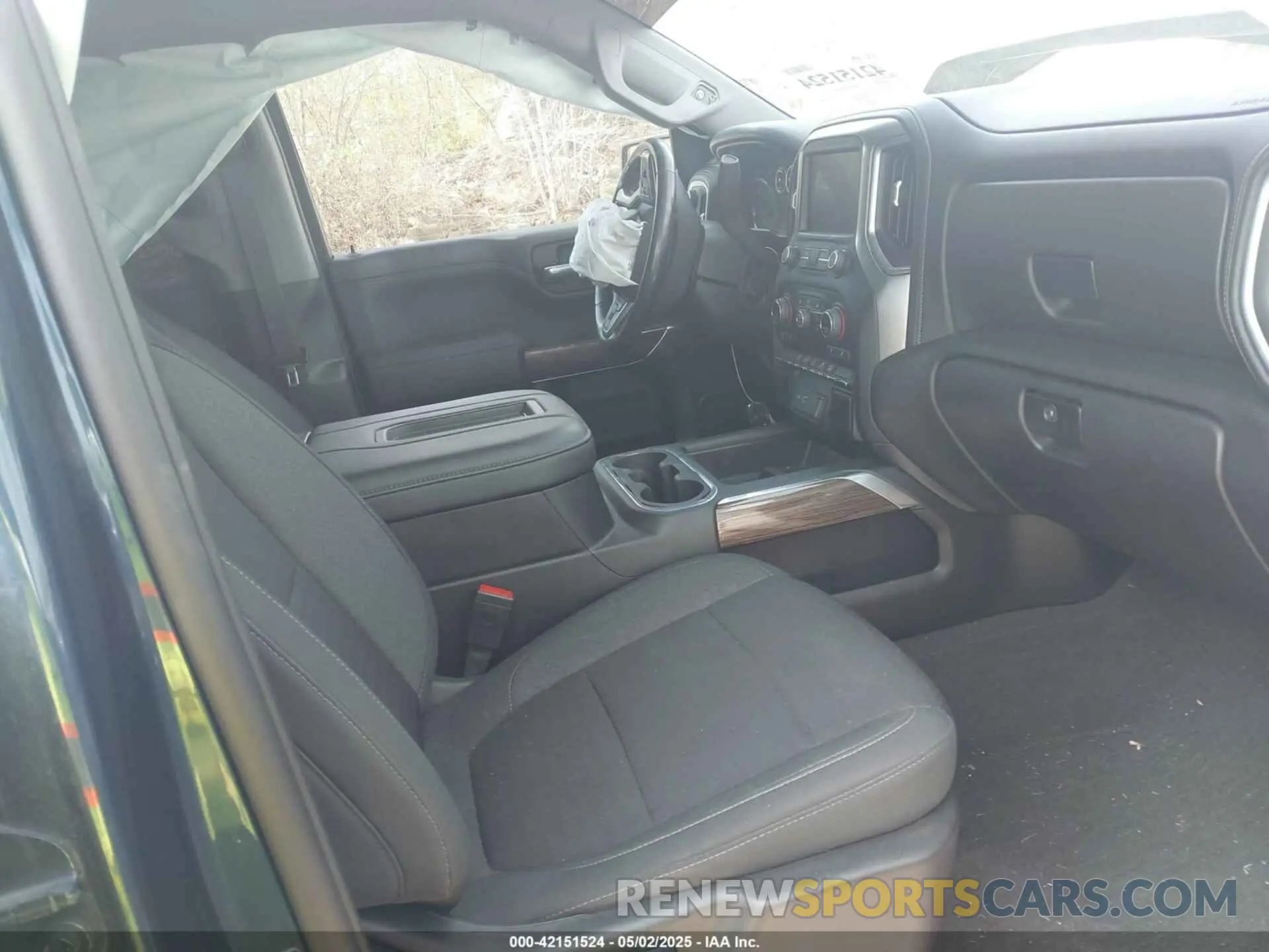 5 fotografías del automóvil dañado 1GCPYFED3MZ179593 CHEVROLET SILVERADO 1500 2021