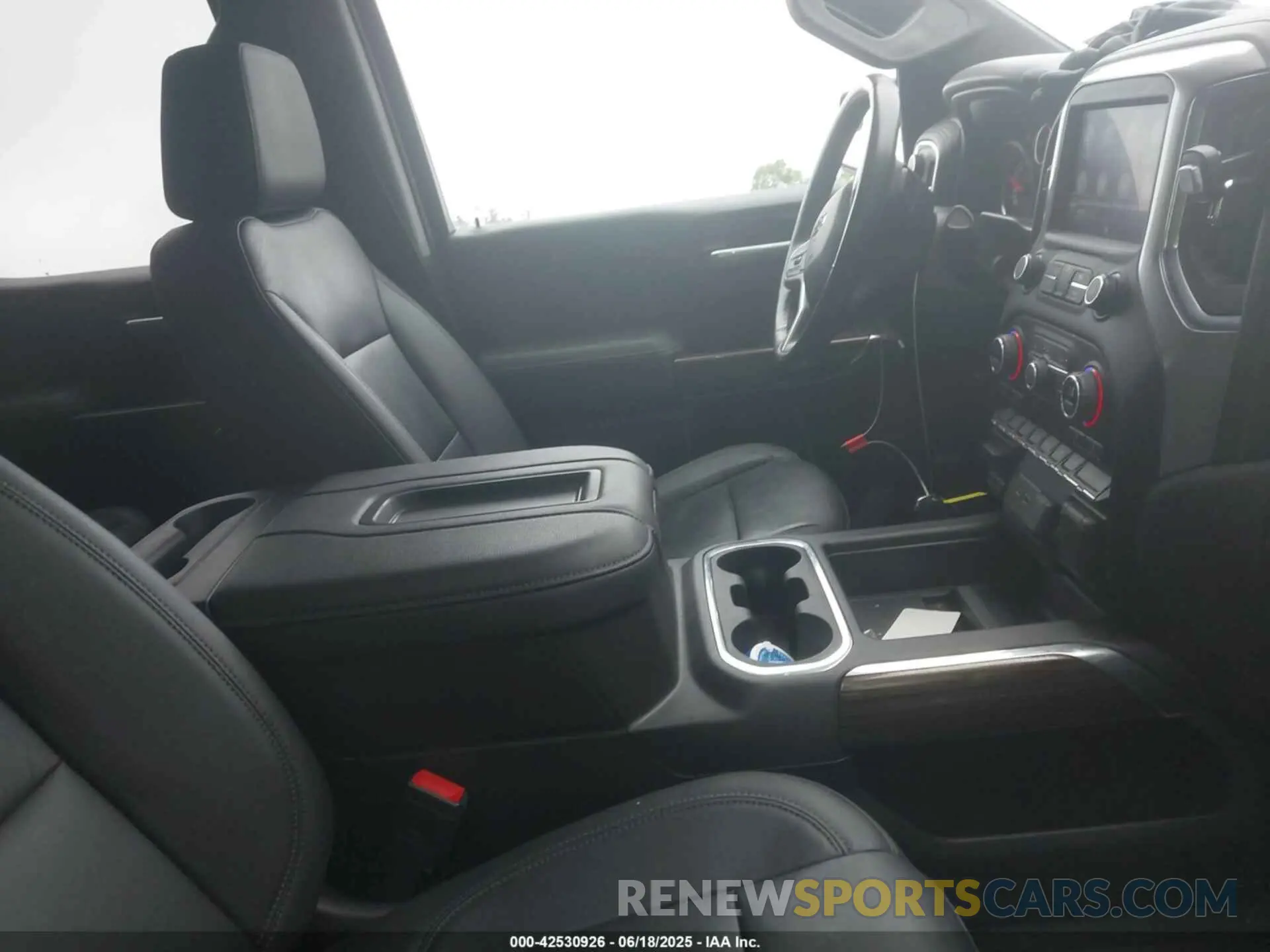 5 fotografías del automóvil dañado 1GCPYFED3MZ227951 CHEVROLET SILVERADO 1500 2021