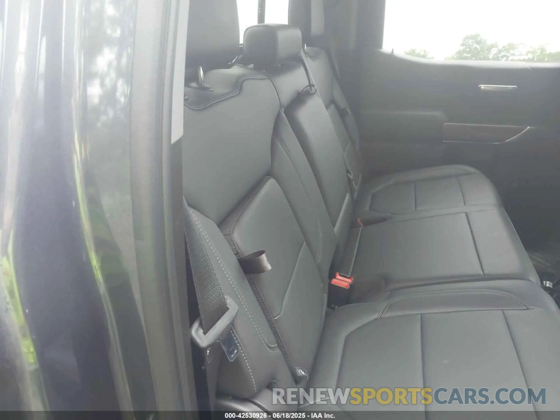 8 fotografías del automóvil dañado 1GCPYFED3MZ227951 CHEVROLET SILVERADO 1500 2021