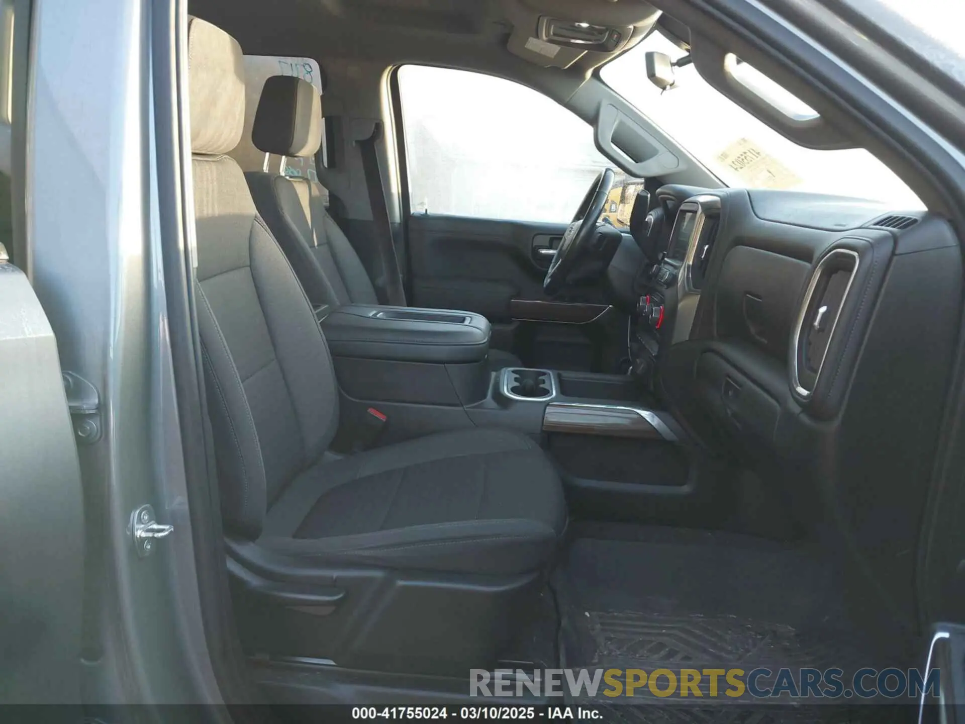 5 fotografías del automóvil dañado 1GCPYFED4MZ413417 CHEVROLET SILVERADO 1500 2021