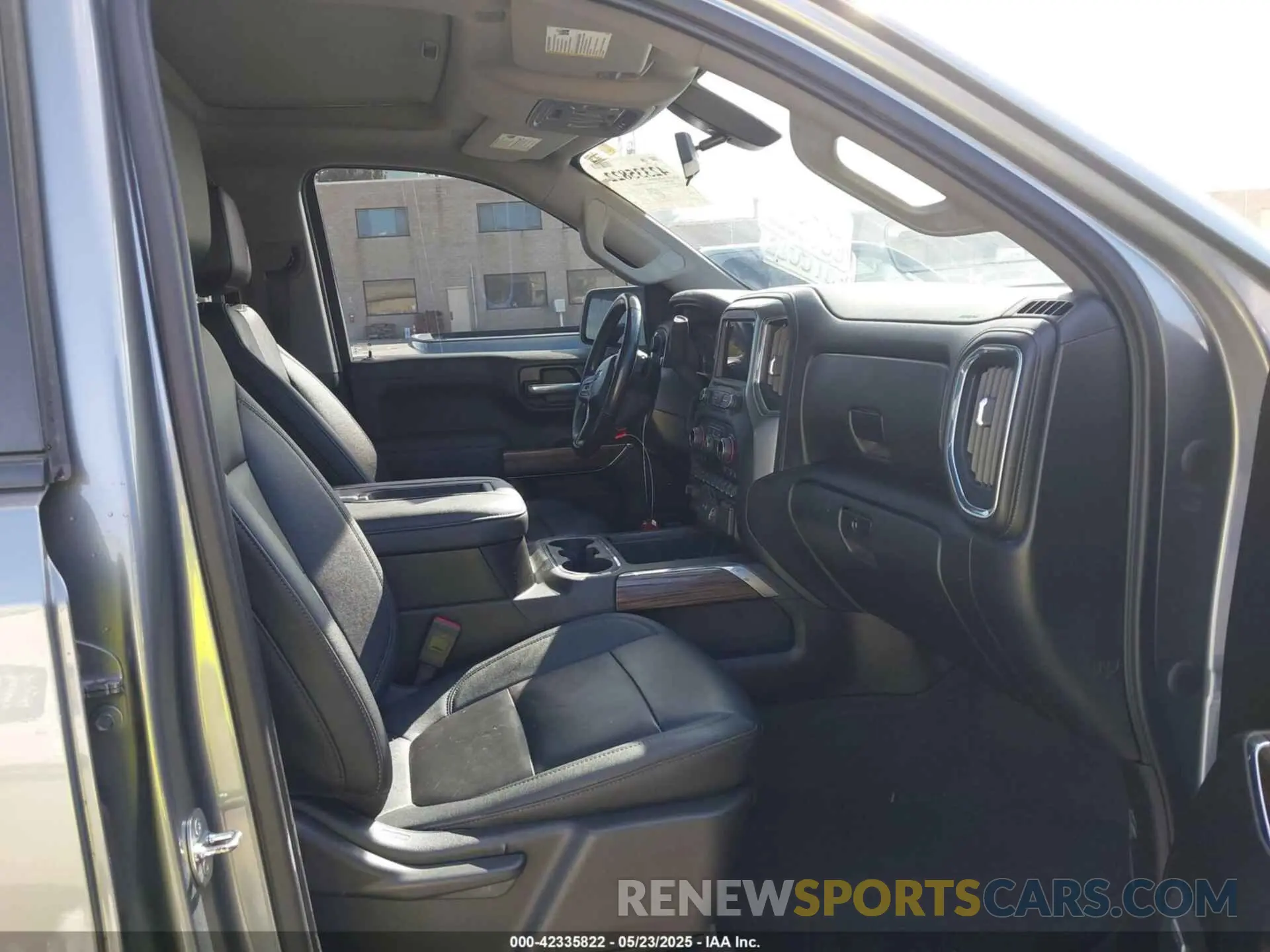 5 fotografías del automóvil dañado 1GCPYFED5MZ120402 CHEVROLET SILVERADO 1500 2021