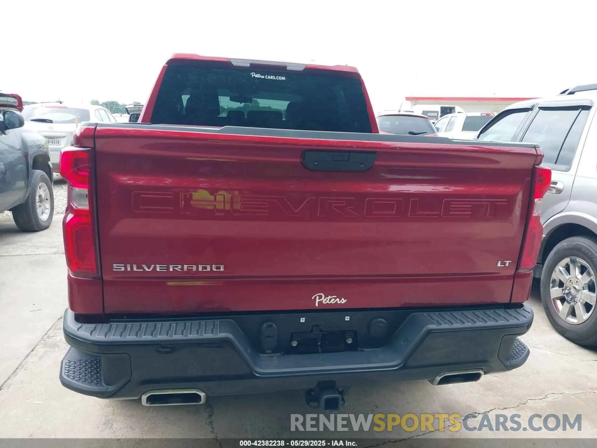 16 fotografías del automóvil dañado 1GCPYFEL2MZ395295 CHEVROLET SILVERADO 1500 2021