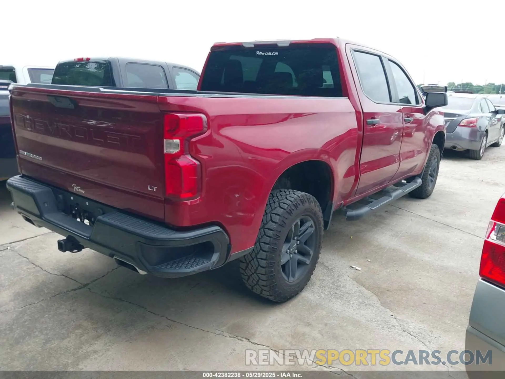 4 fotografías del automóvil dañado 1GCPYFEL2MZ395295 CHEVROLET SILVERADO 1500 2021