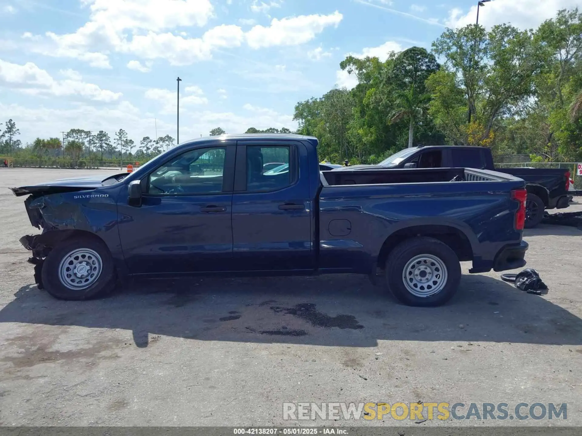 14 fotografías del automóvil dañado 1GCRWAEH2MZ206352 CHEVROLET SILVERADO 1500 2021