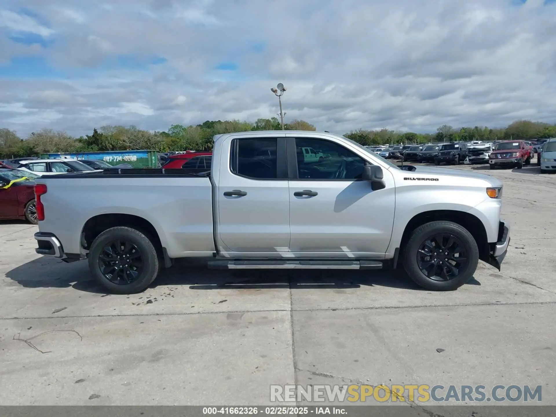 13 fotografías del automóvil dañado 1GCRWBEHXMZ155513 CHEVROLET SILVERADO 1500 2021