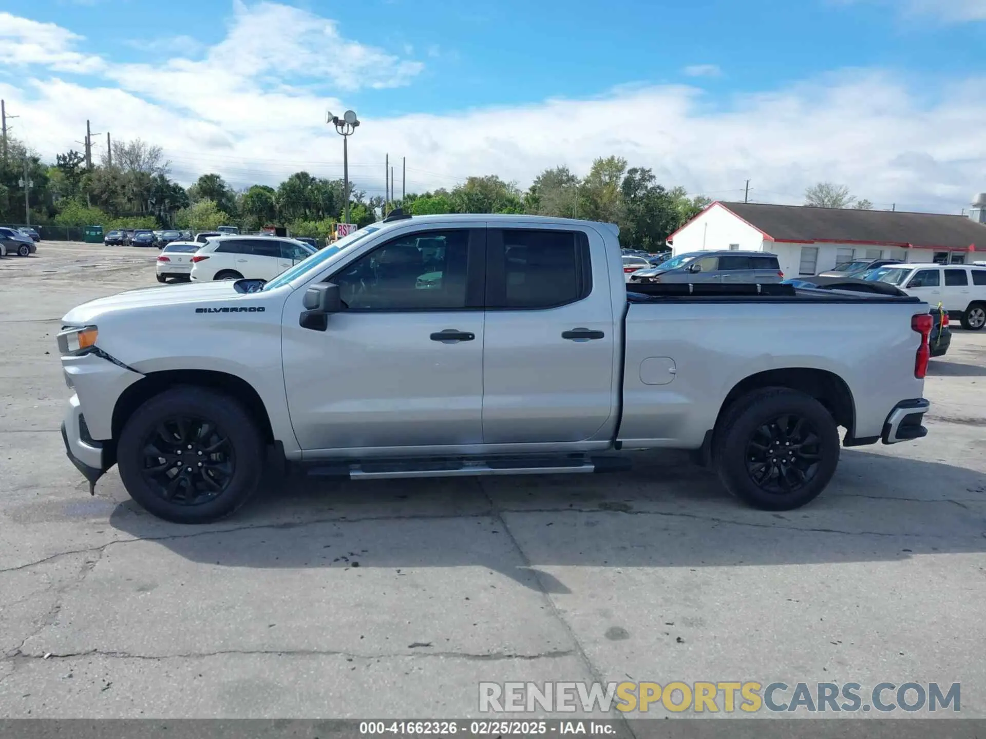 14 fotografías del automóvil dañado 1GCRWBEHXMZ155513 CHEVROLET SILVERADO 1500 2021