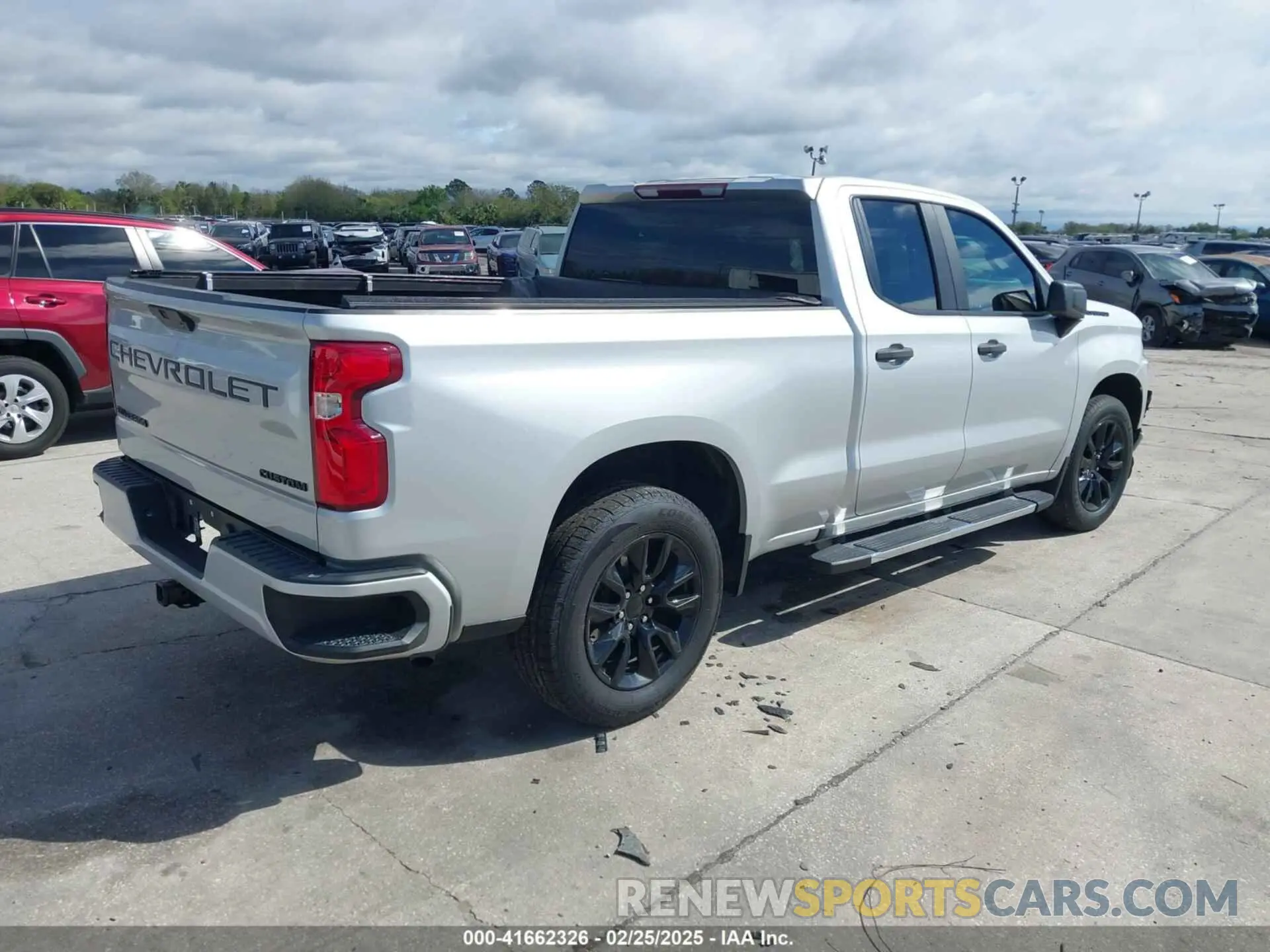 4 fotografías del automóvil dañado 1GCRWBEHXMZ155513 CHEVROLET SILVERADO 1500 2021
