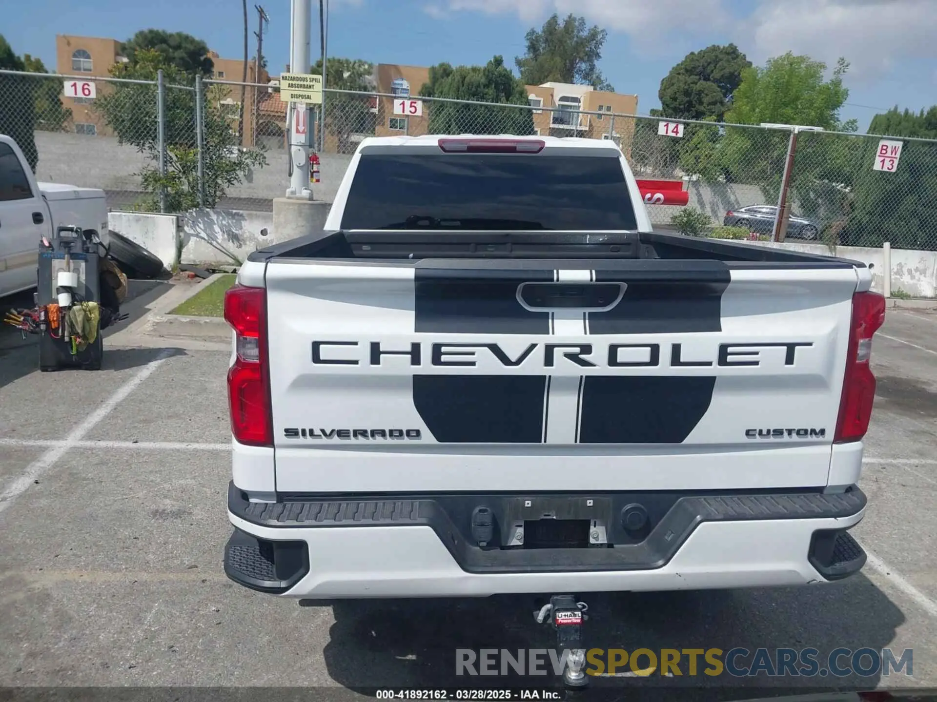 16 fotografías del automóvil dañado 1GCRWBEK5MZ201325 CHEVROLET SILVERADO 1500 2021