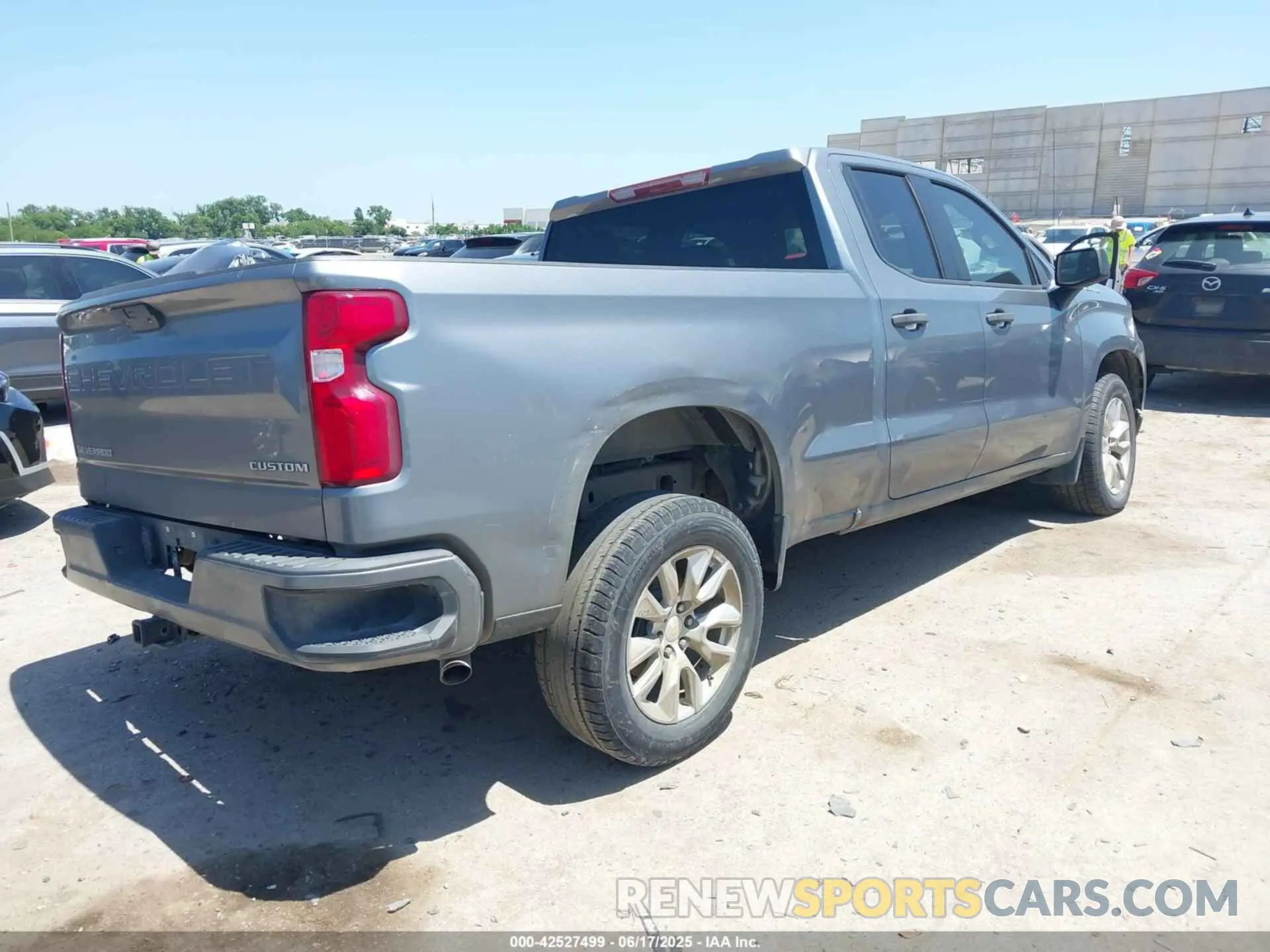 4 fotografías del automóvil dañado 1GCRWBEKXMZ305390 CHEVROLET SILVERADO 1500 2021