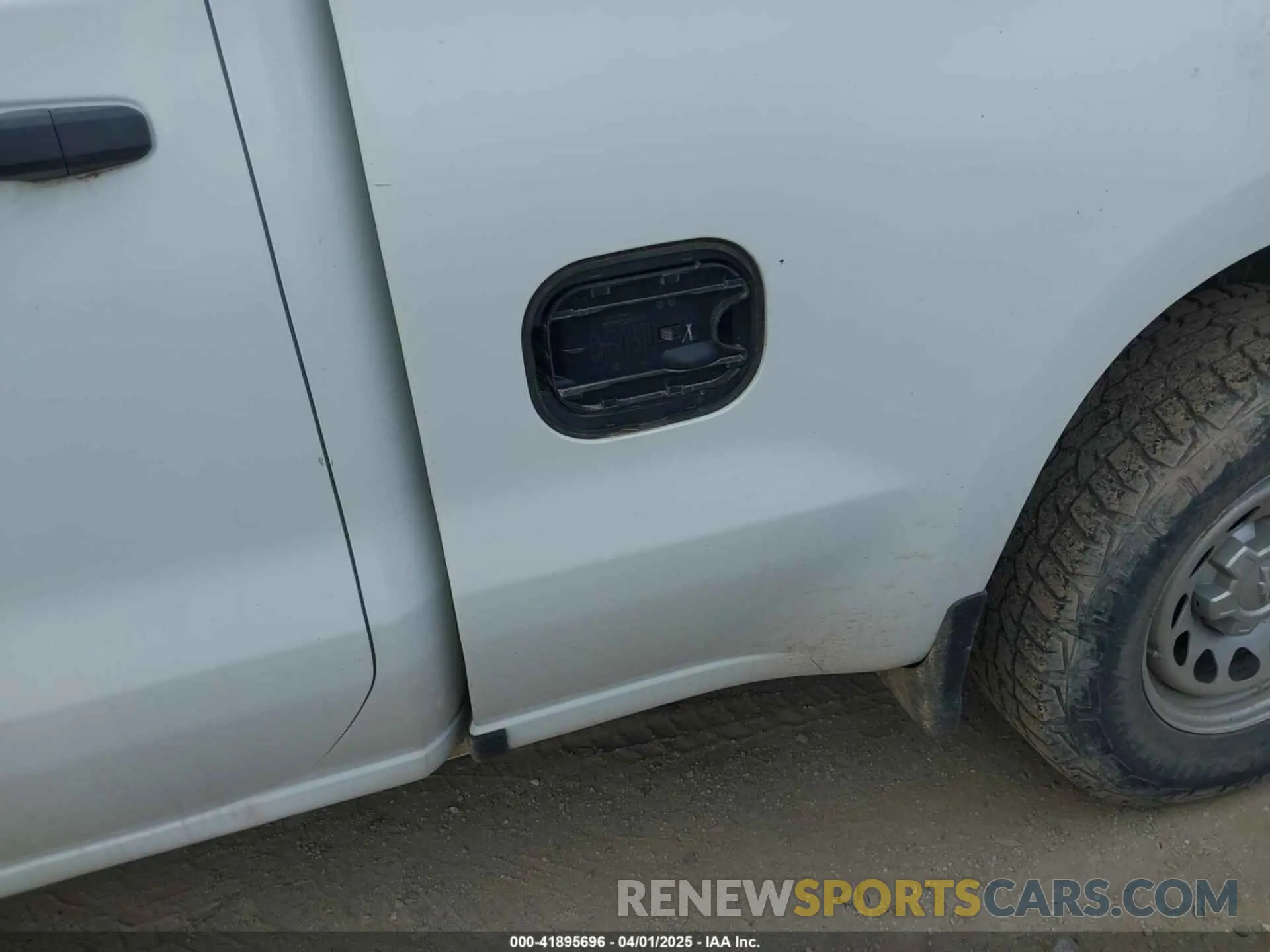 18 fotografías del automóvil dañado 1GCRYAEF0MZ210103 CHEVROLET SILVERADO 1500 2021