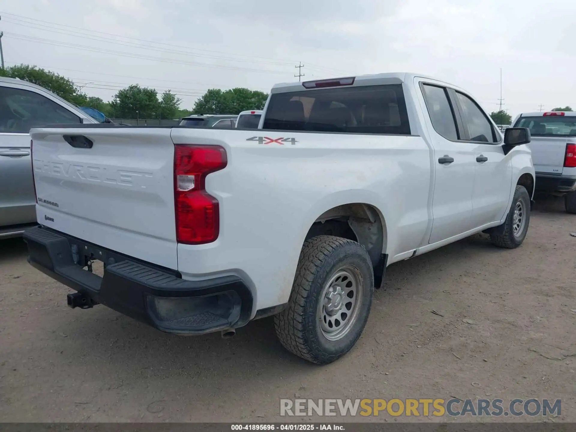 4 fotografías del automóvil dañado 1GCRYAEF0MZ210103 CHEVROLET SILVERADO 1500 2021