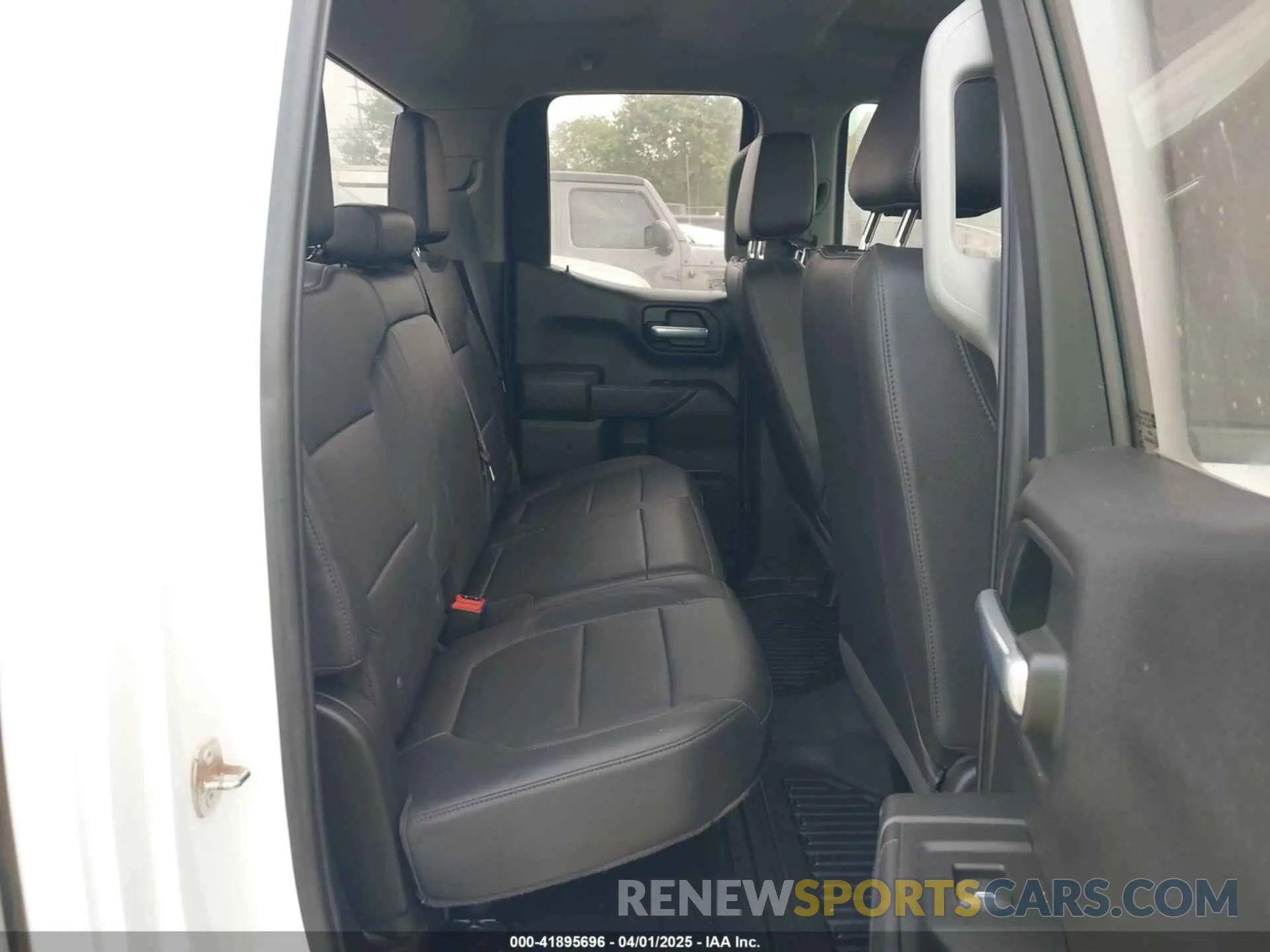 8 fotografías del automóvil dañado 1GCRYAEF0MZ210103 CHEVROLET SILVERADO 1500 2021