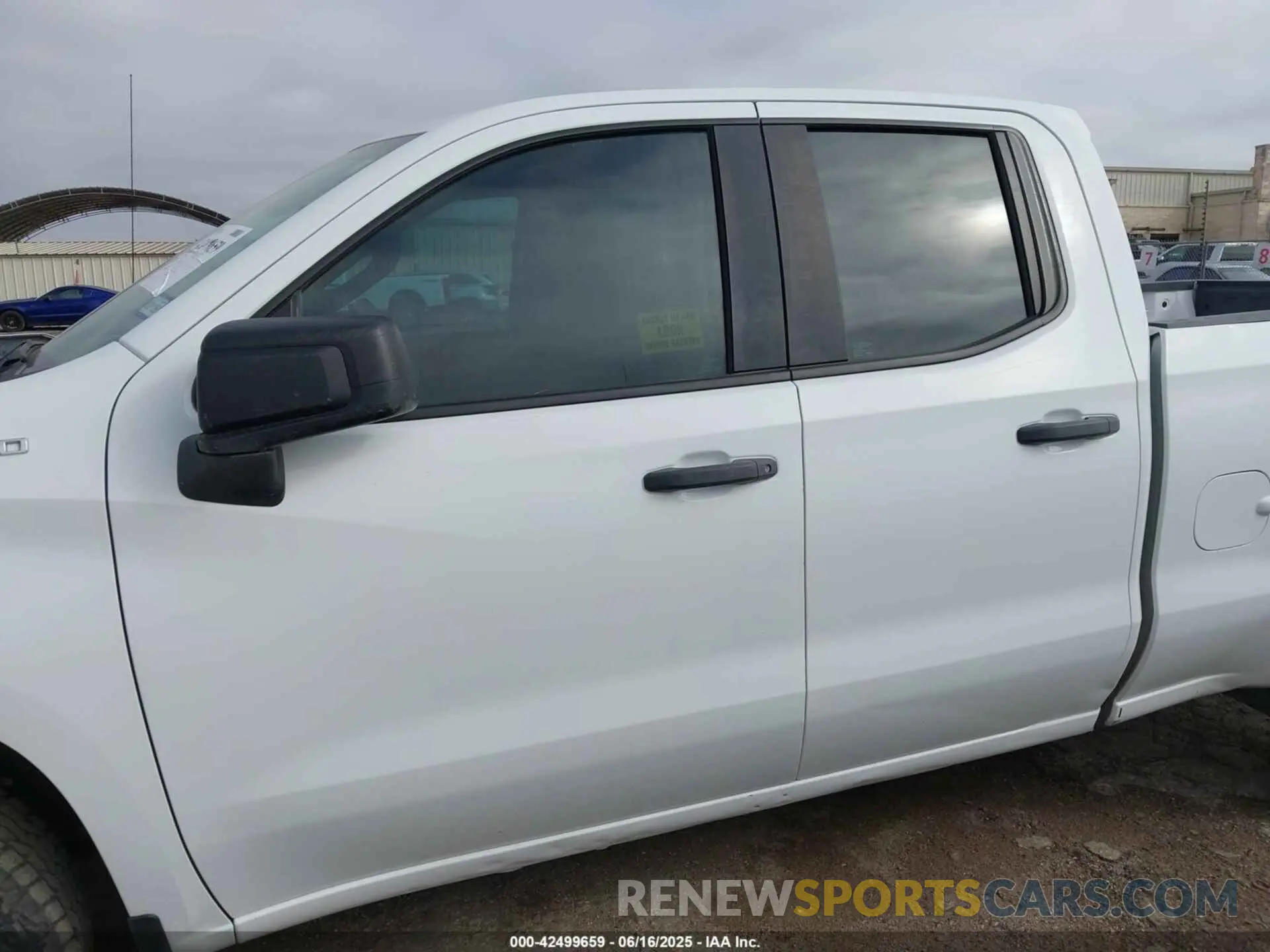 14 fotografías del automóvil dañado 1GCRYAEF0MZ218153 CHEVROLET SILVERADO 1500 2021