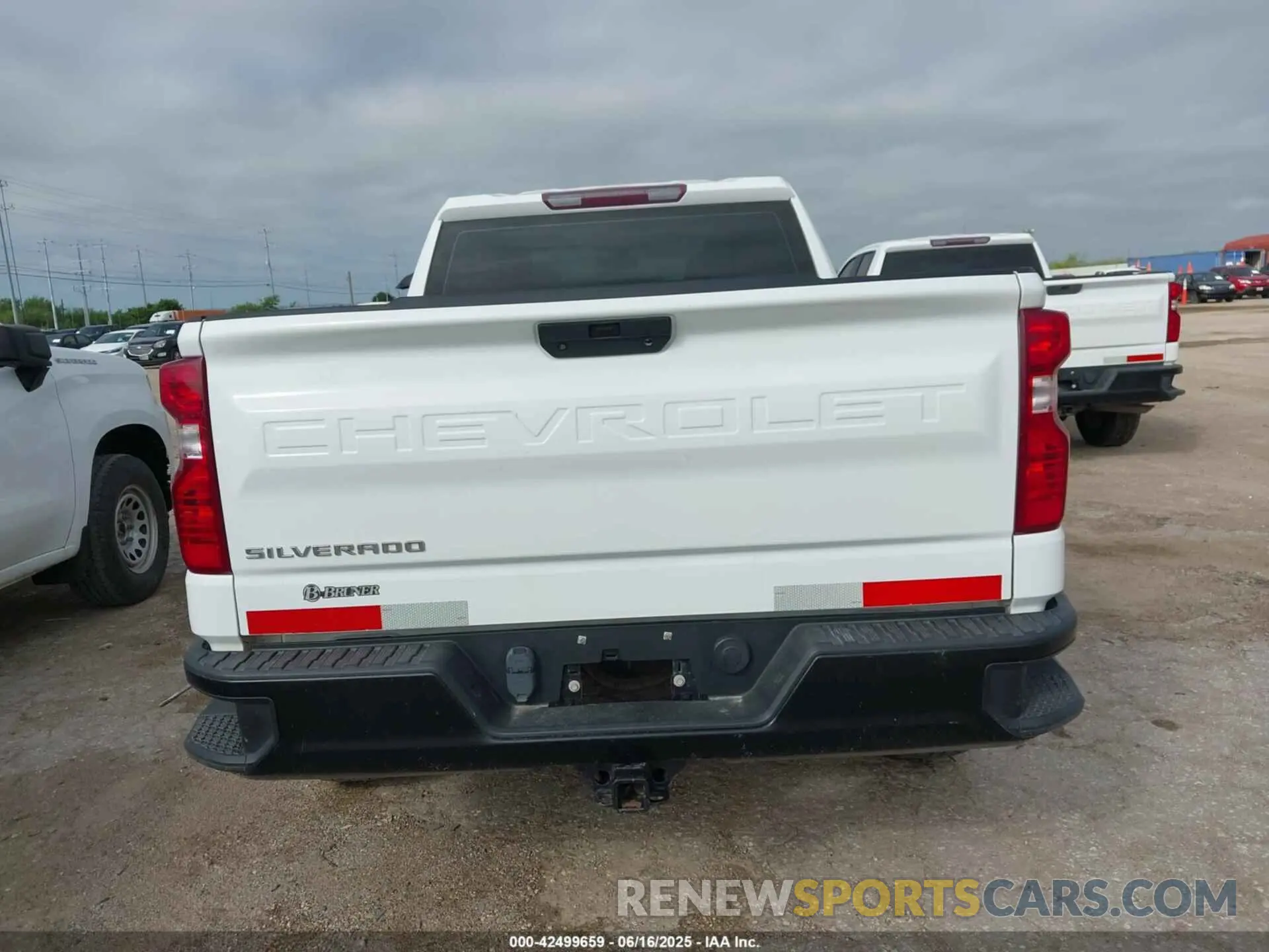 16 fotografías del automóvil dañado 1GCRYAEF0MZ218153 CHEVROLET SILVERADO 1500 2021
