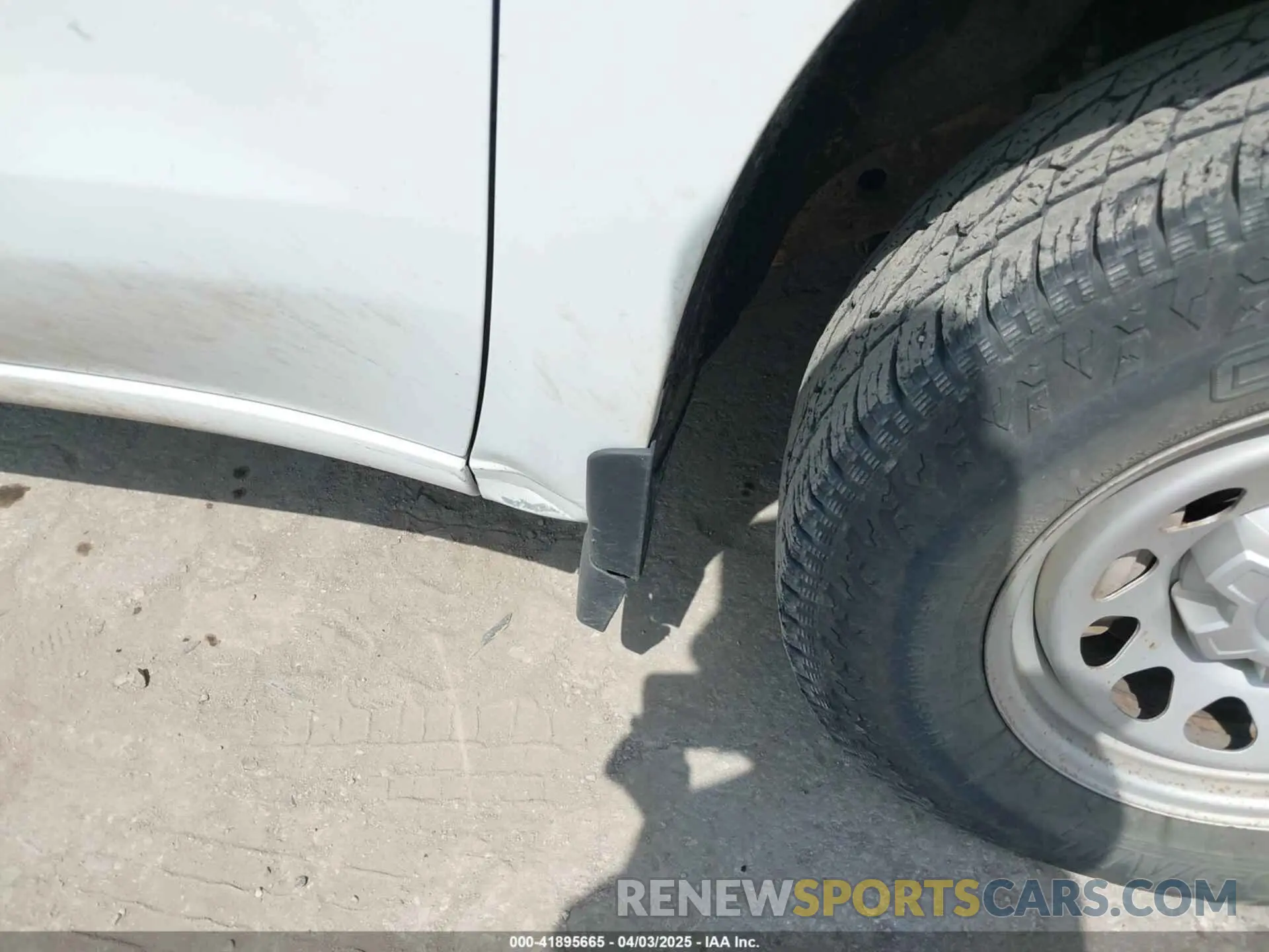 6 fotografías del automóvil dañado 1GCRYAEF2MZ218039 CHEVROLET SILVERADO 1500 2021