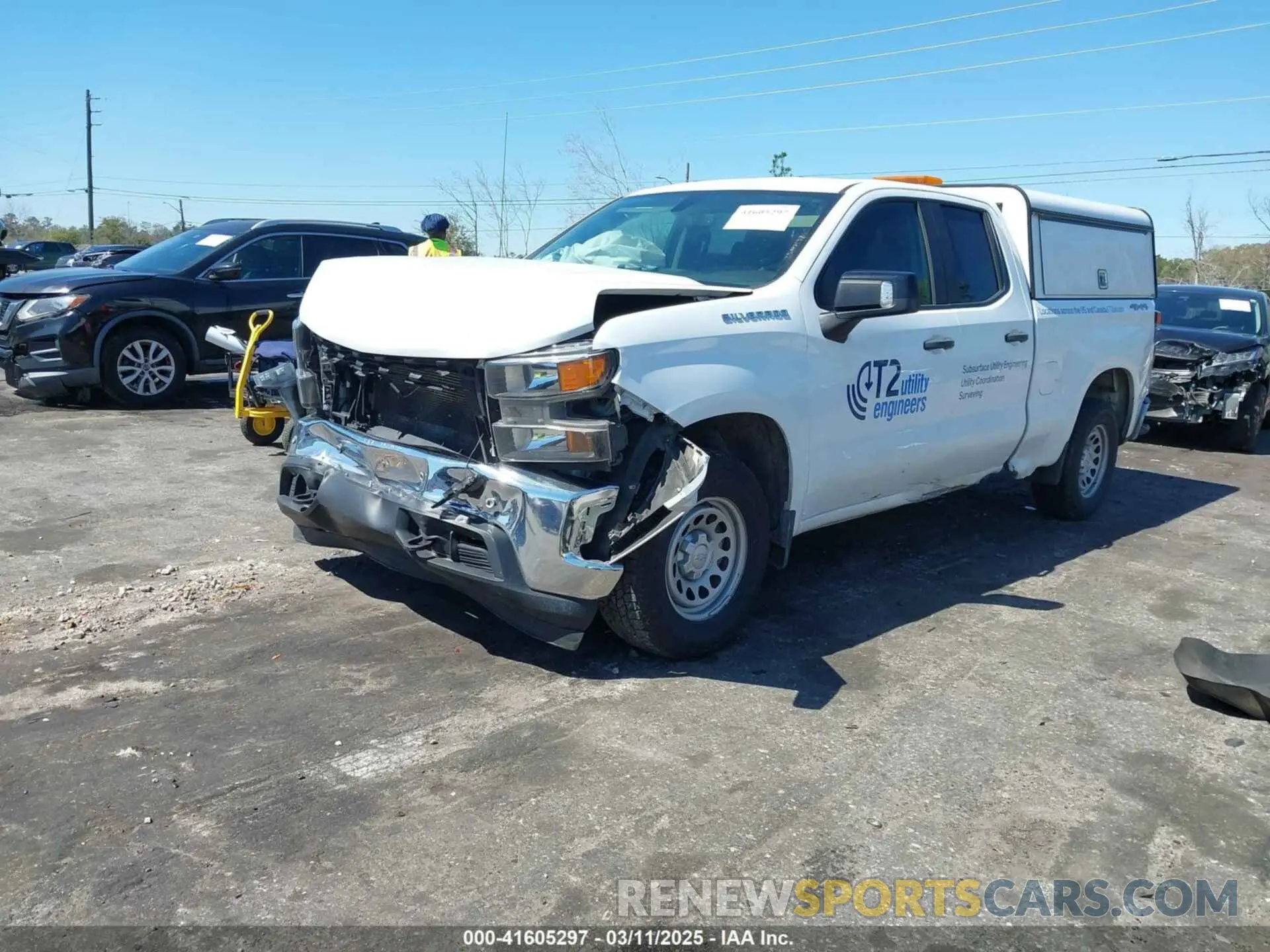 2 fotografías del automóvil dañado 1GCRYAEF4MZ210671 CHEVROLET SILVERADO 1500 2021