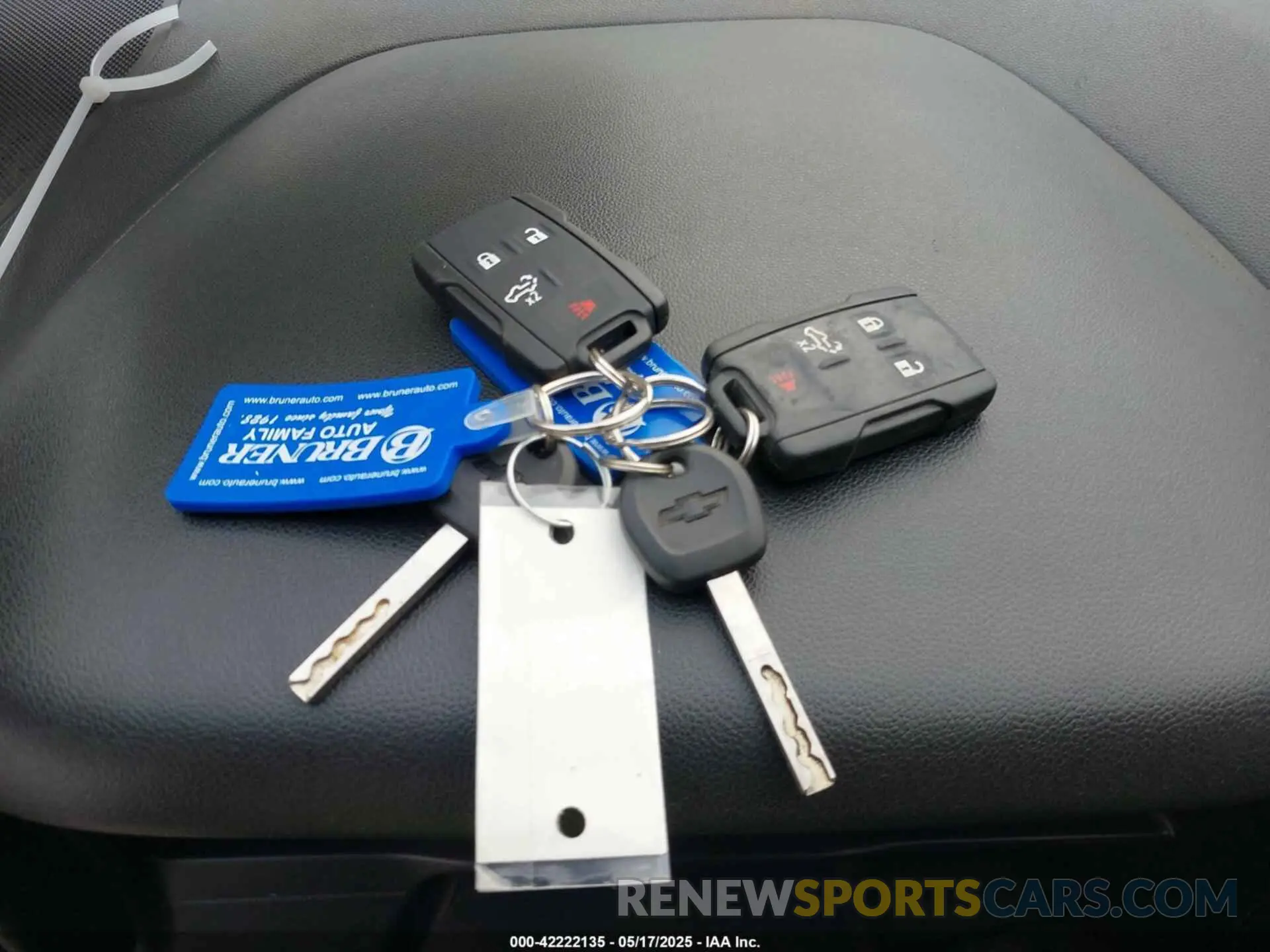 11 fotografías del automóvil dañado 1GCRYAEF4MZ211142 CHEVROLET SILVERADO 1500 2021