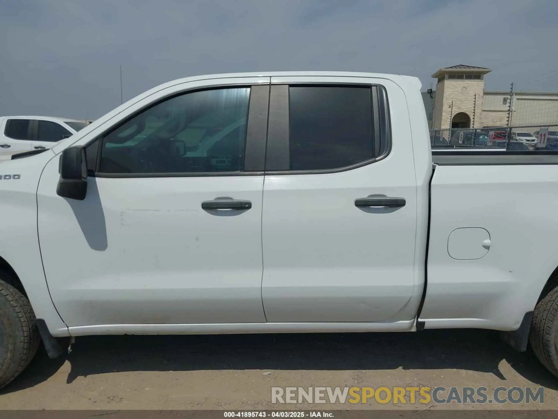 14 fotografías del automóvil dañado 1GCRYAEF7MZ217050 CHEVROLET SILVERADO 1500 2021
