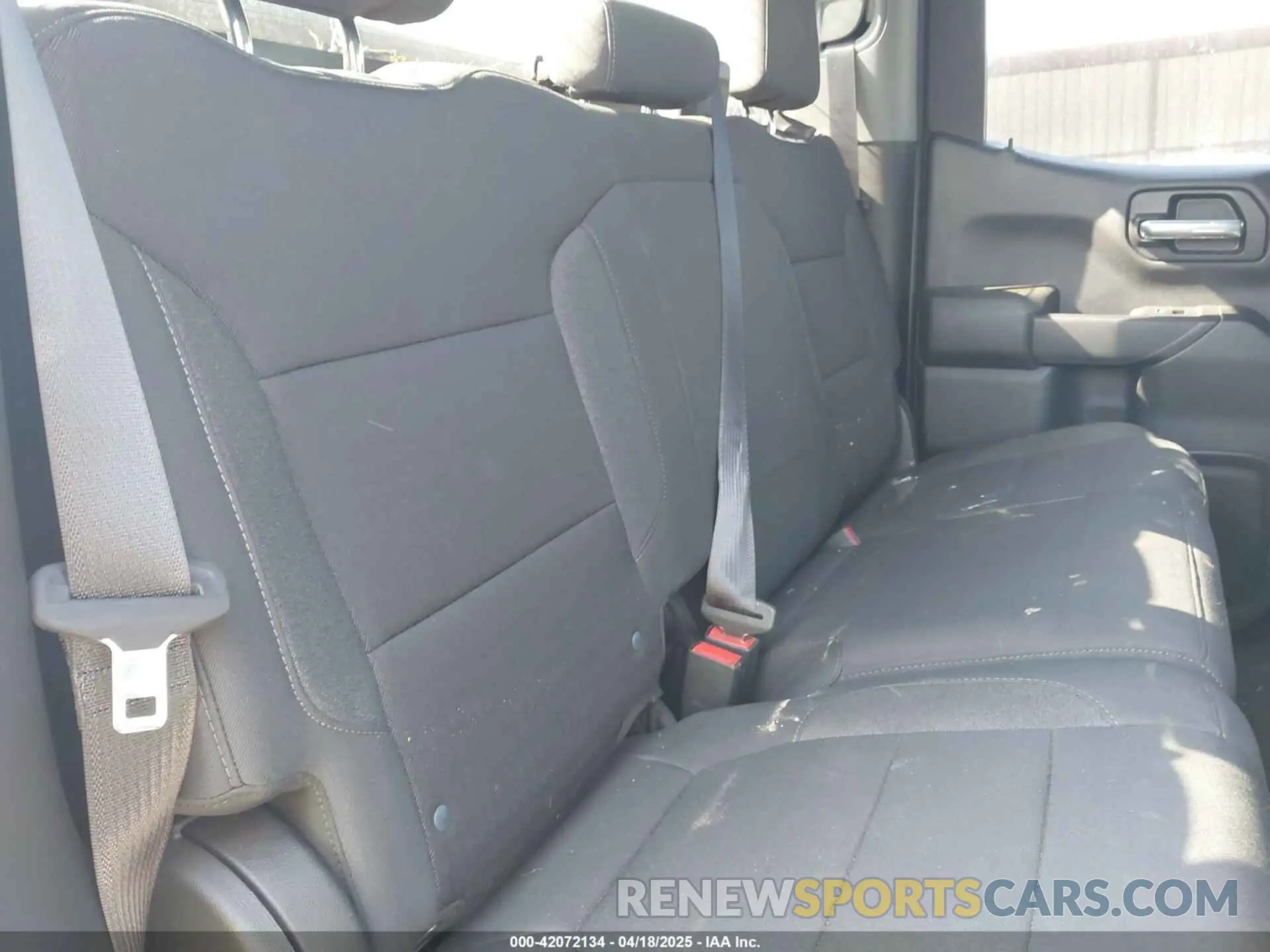 8 fotografías del automóvil dañado 1GCRYJEK1MZ376305 CHEVROLET SILVERADO 1500 2021