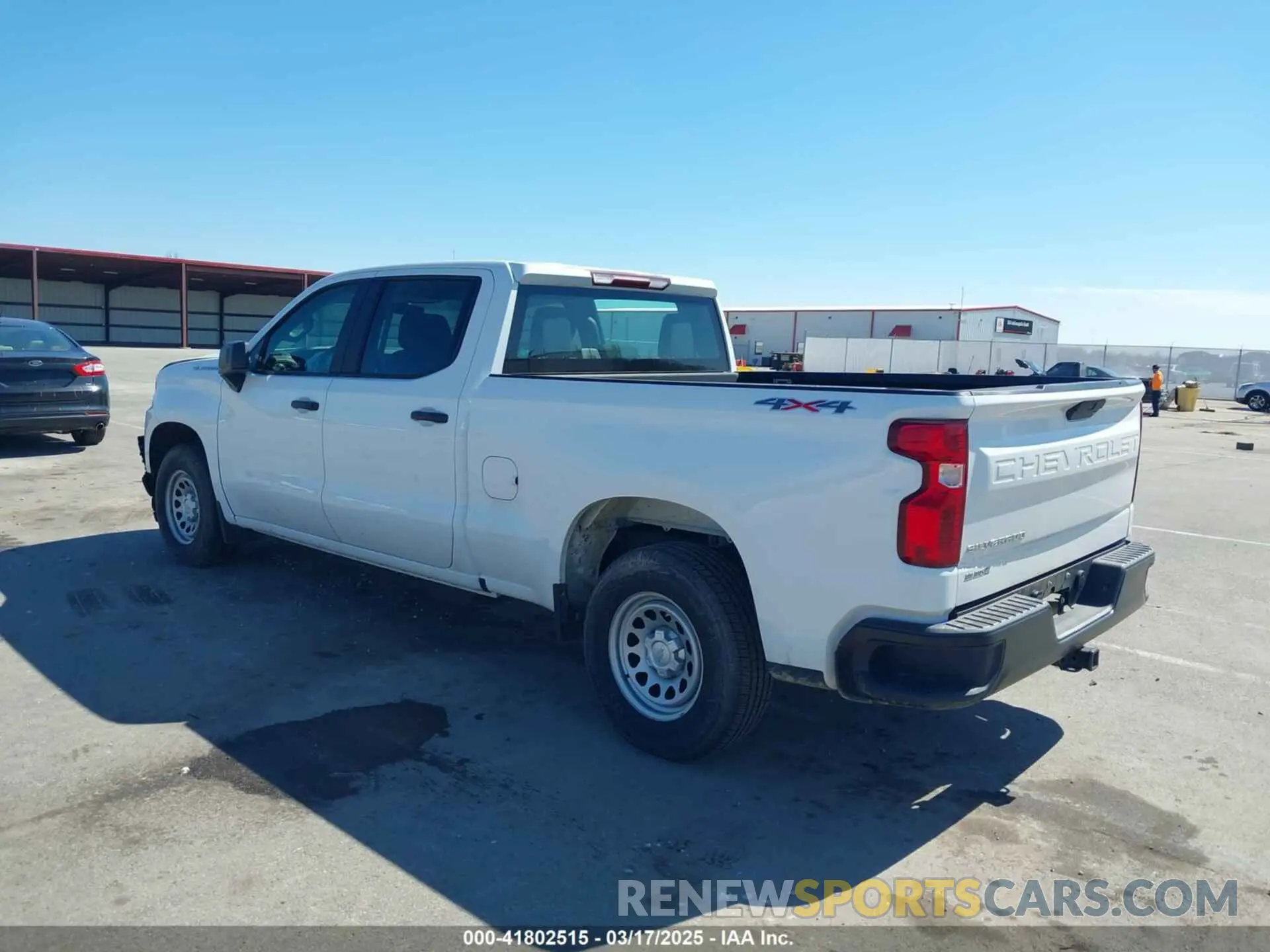 3 fotografías del automóvil dañado 1GCUYAEF3MZ383754 CHEVROLET SILVERADO 1500 2021