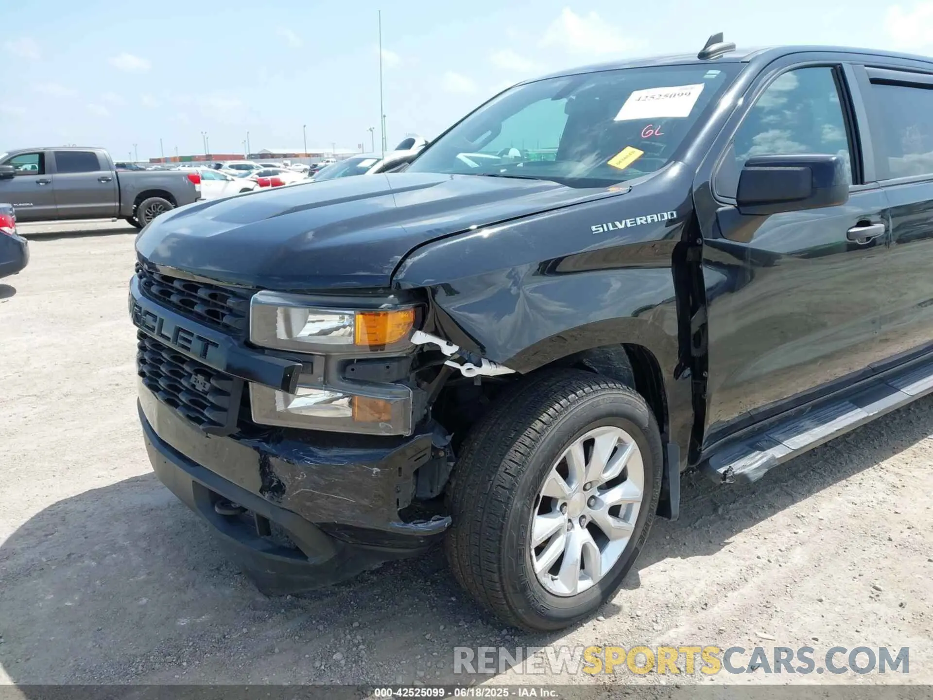 6 fotografías del automóvil dañado 1GCUYBEF6MZ288272 CHEVROLET SILVERADO 1500 2021
