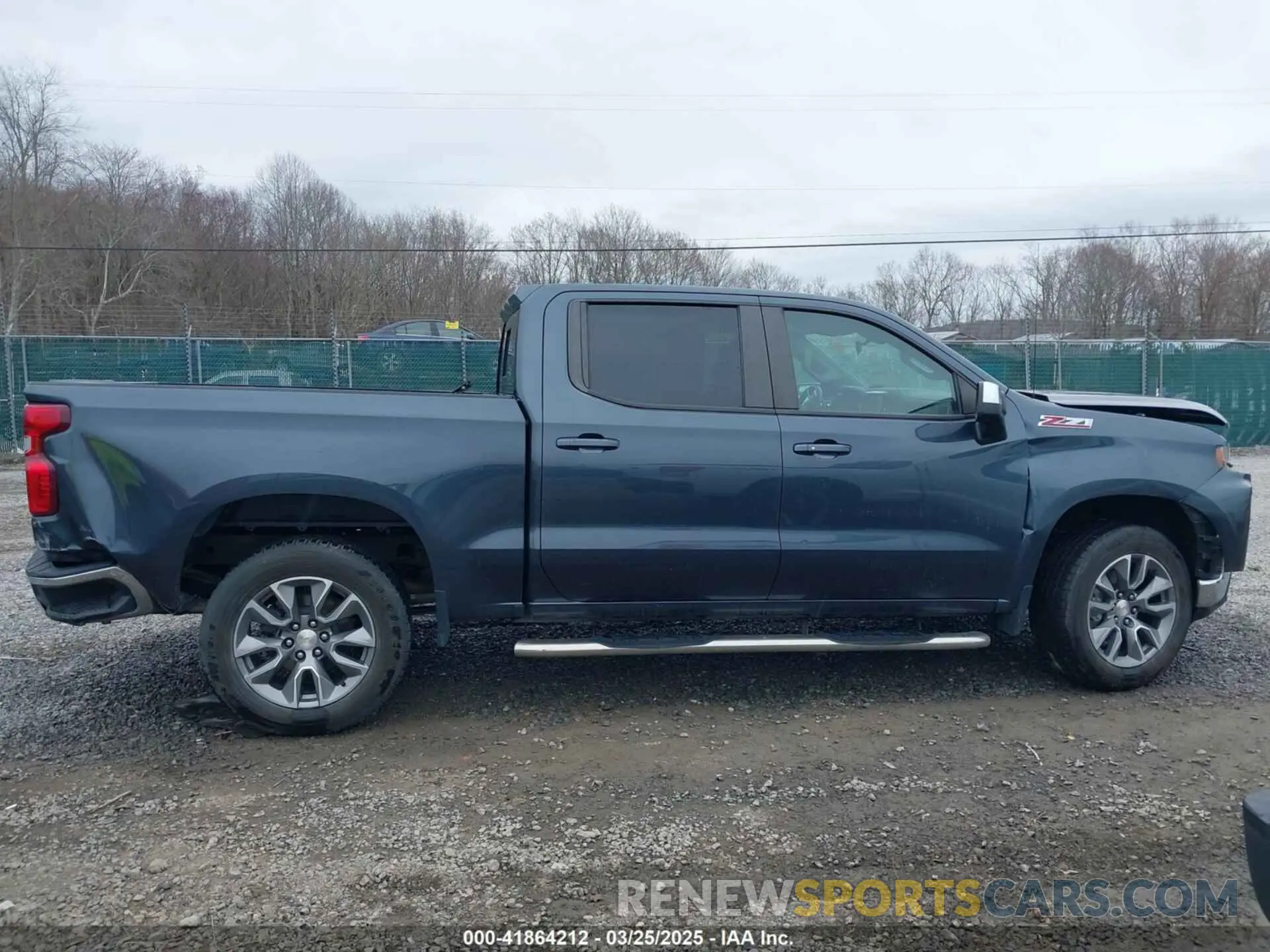 14 fotografías del automóvil dañado 1GCUYDED3MZ219534 CHEVROLET SILVERADO 1500 2021