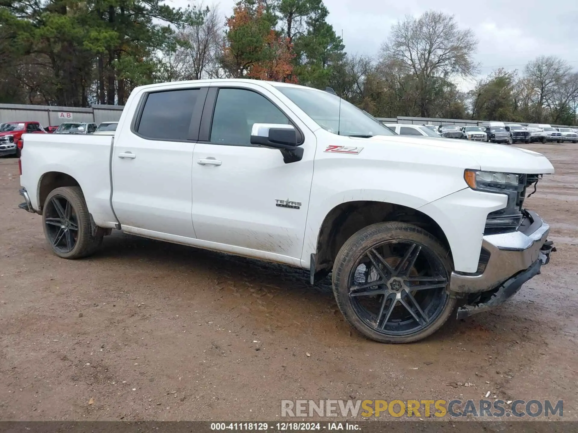 1 fotografías del automóvil dañado 1GCUYDED3MZ360717 CHEVROLET SILVERADO 1500 2021