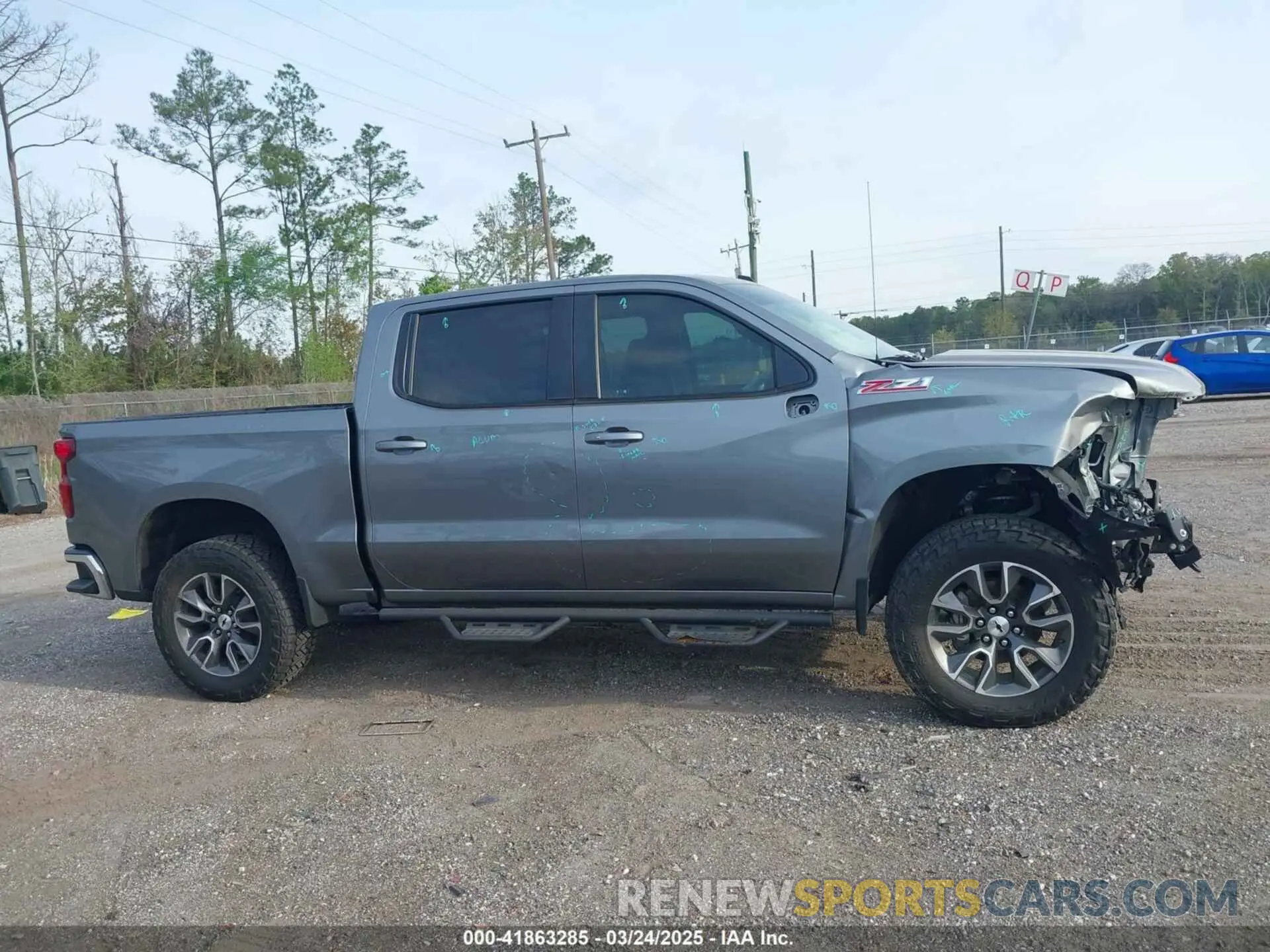 14 fotografías del automóvil dañado 1GCUYDED4MZ149526 CHEVROLET SILVERADO 1500 2021