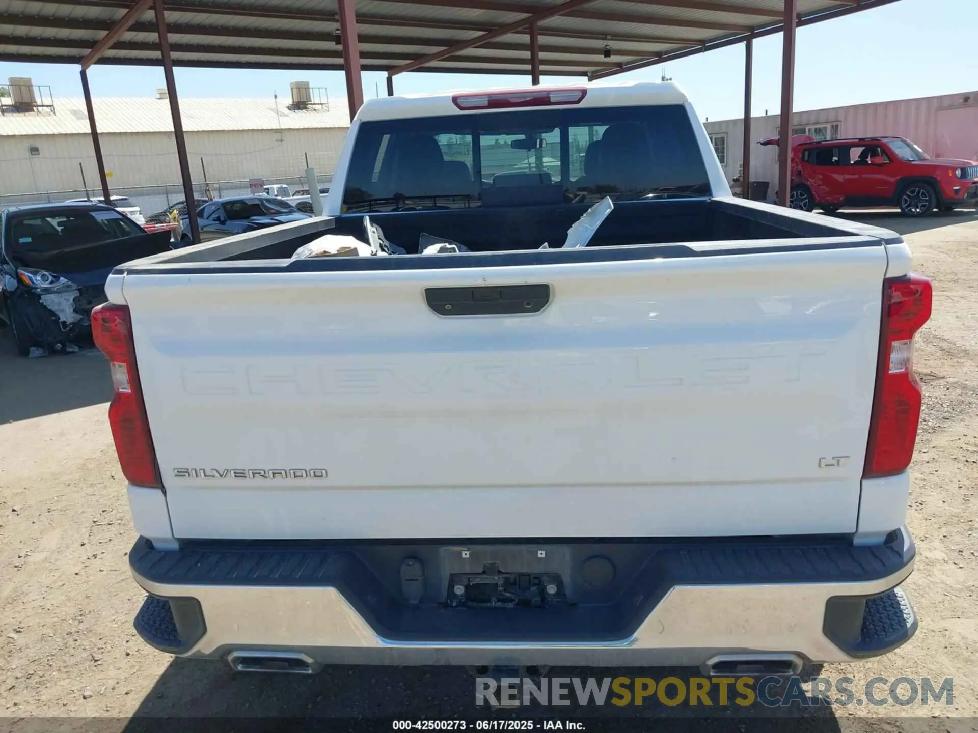 17 fotografías del automóvil dañado 1GCUYDED5MZ255189 CHEVROLET SILVERADO 1500 2021
