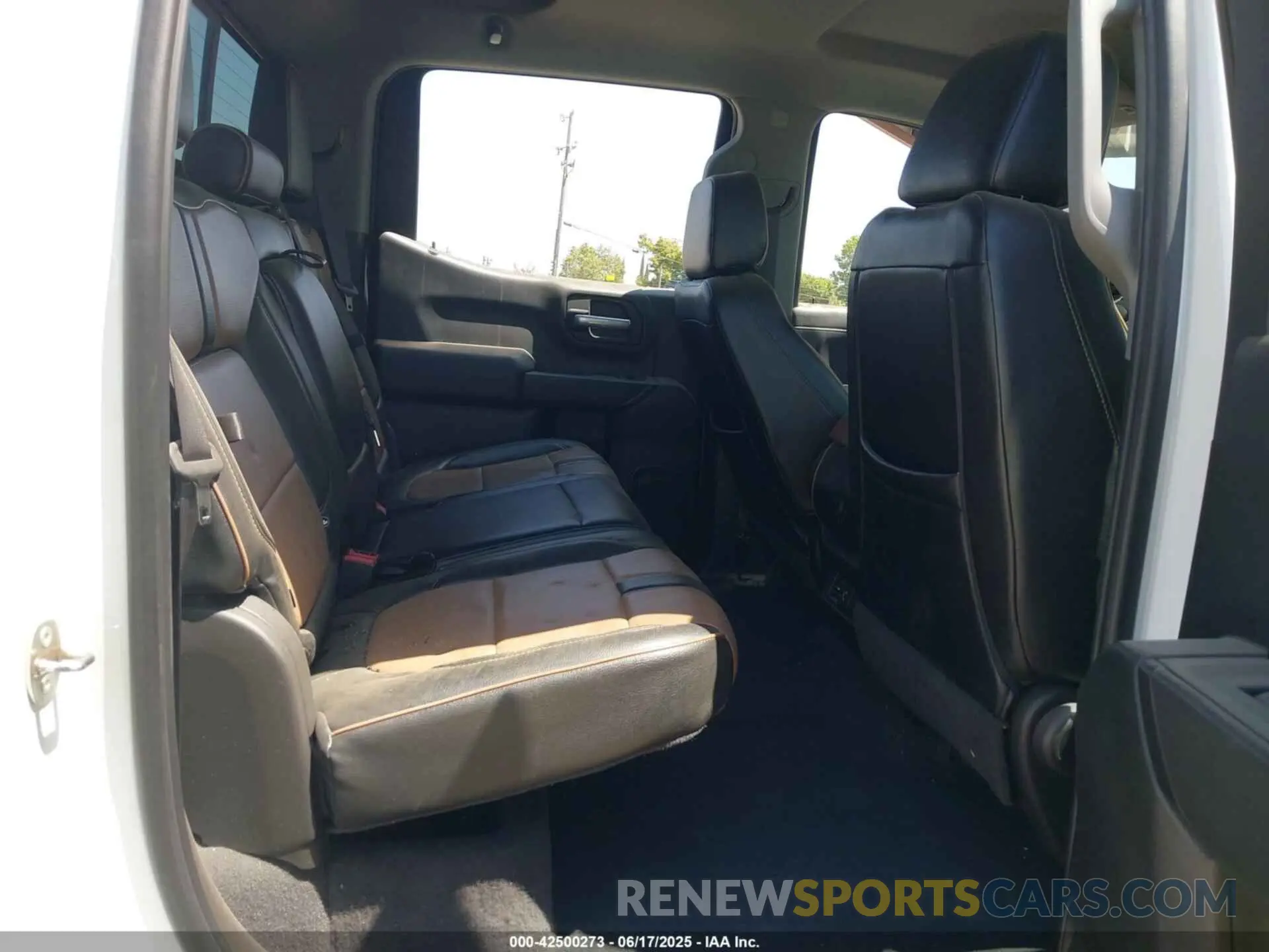 8 fotografías del automóvil dañado 1GCUYDED5MZ255189 CHEVROLET SILVERADO 1500 2021
