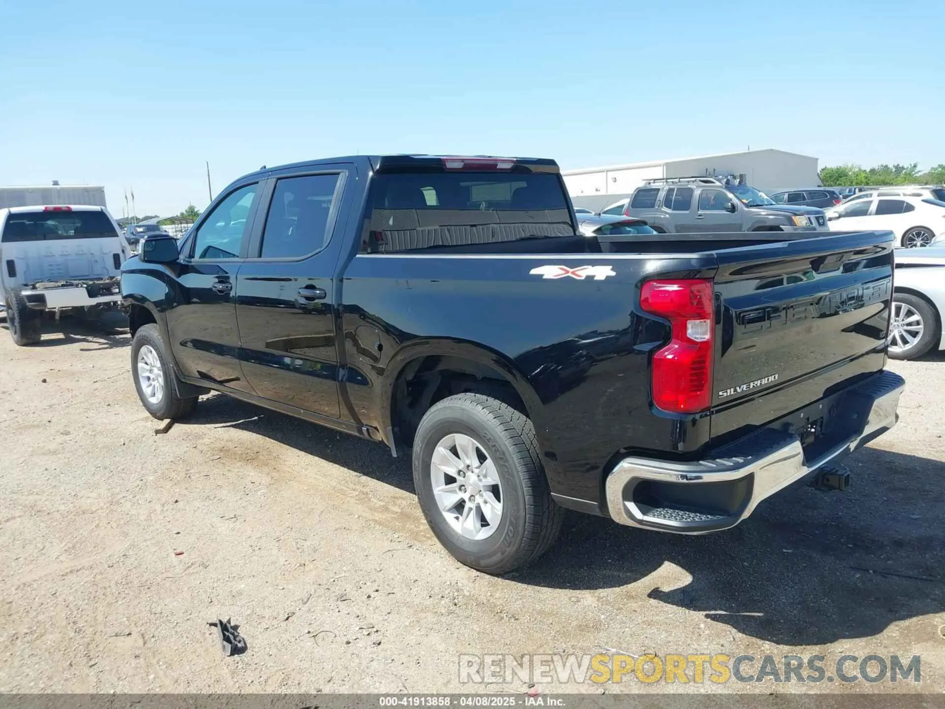 3 fotografías del automóvil dañado 1GCUYDED5MZ423154 CHEVROLET SILVERADO 1500 2021