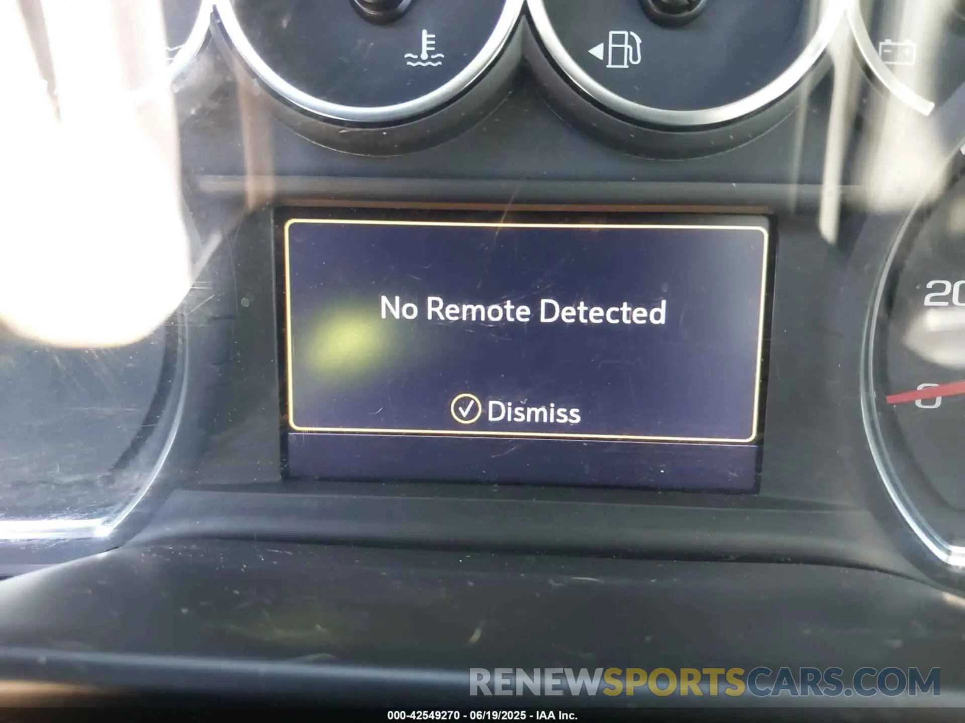 17 fotografías del automóvil dañado 1GCUYDED9MZ356493 CHEVROLET SILVERADO 1500 2021