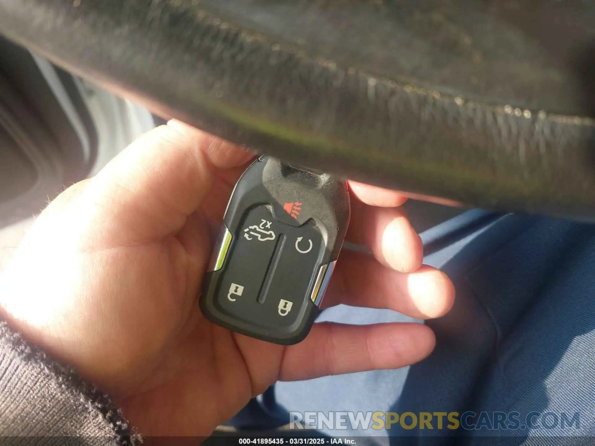11 fotografías del automóvil dañado 1GCUYEED5MZ102513 CHEVROLET SILVERADO 1500 2021