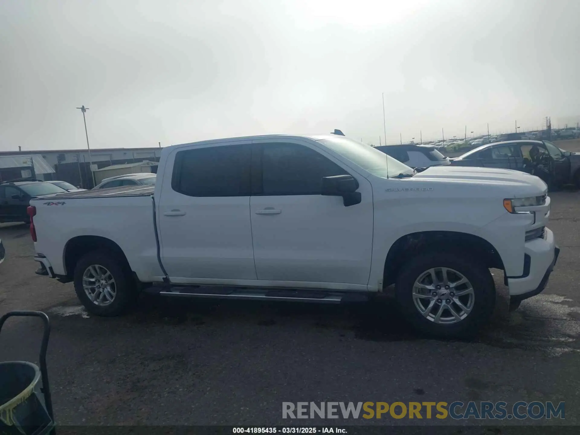 14 fotografías del automóvil dañado 1GCUYEED5MZ102513 CHEVROLET SILVERADO 1500 2021