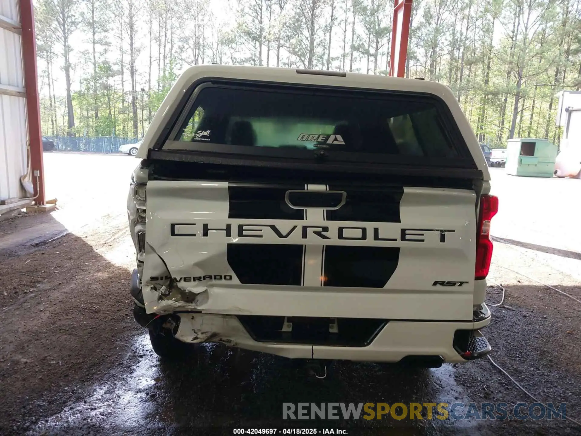 6 fotografías del automóvil dañado 1GCUYEED7MZ367000 CHEVROLET SILVERADO 1500 2021