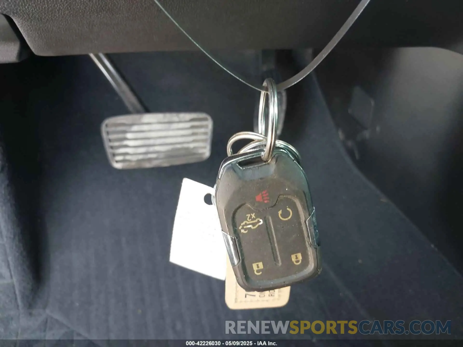 11 fotografías del automóvil dañado 1GCUYEED8MZ109150 CHEVROLET SILVERADO 1500 2021