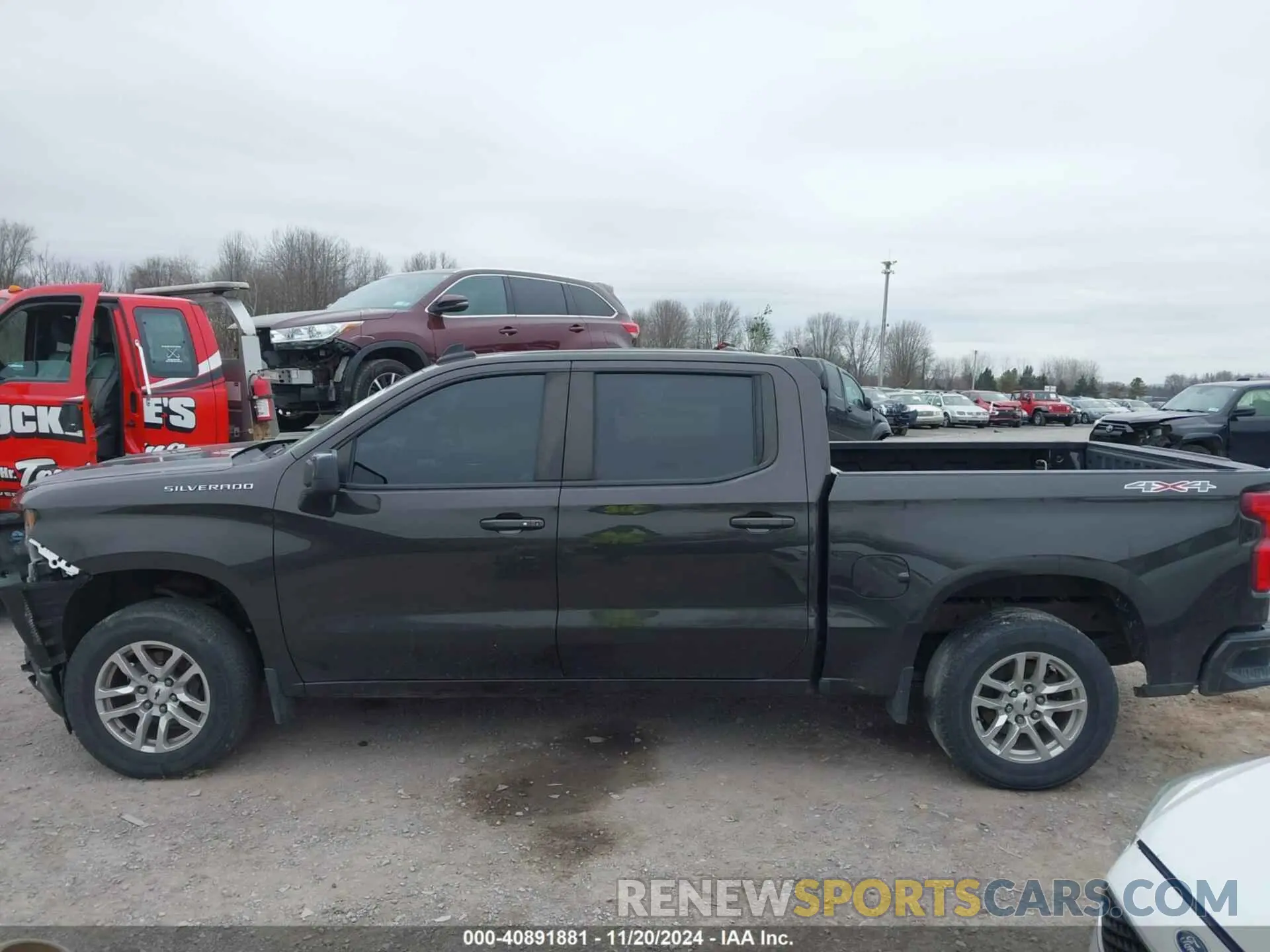 14 fotografías del automóvil dañado 1GCUYEEDXMZ387645 CHEVROLET SILVERADO 1500 2021