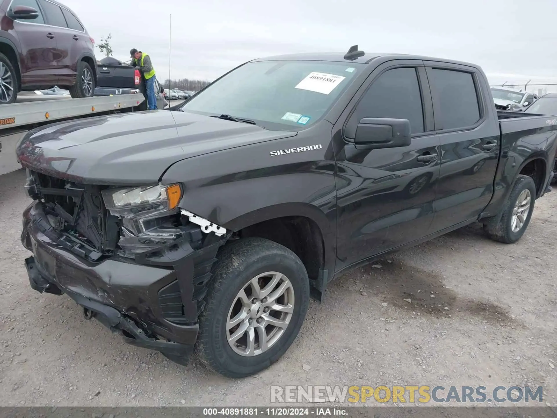 2 fotografías del automóvil dañado 1GCUYEEDXMZ387645 CHEVROLET SILVERADO 1500 2021