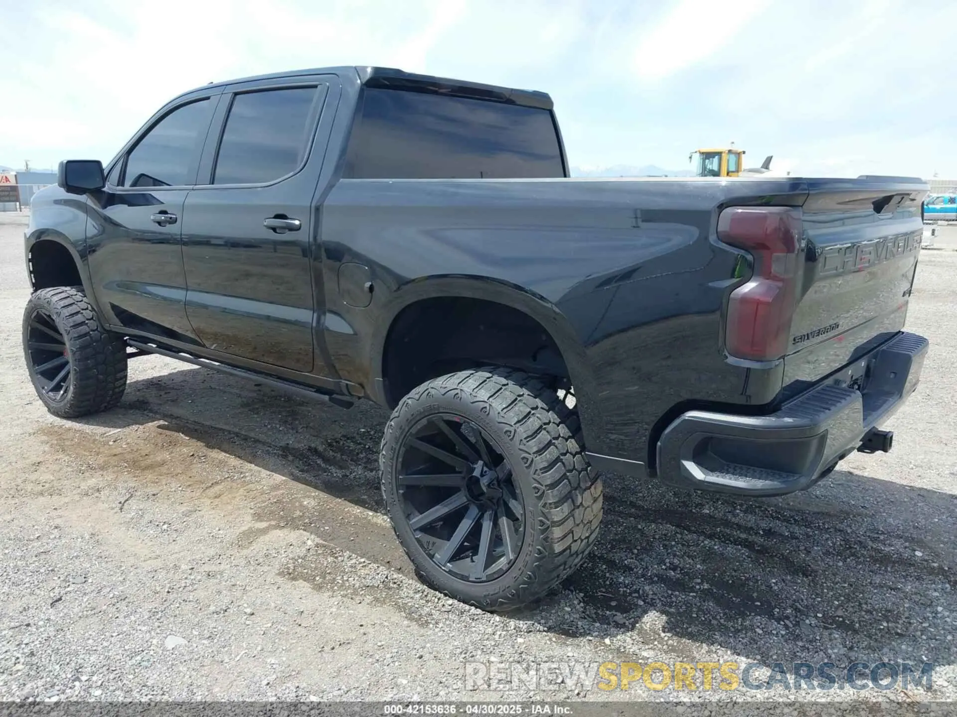 3 fotografías del automóvil dañado 1GCUYEEL8MZ376540 CHEVROLET SILVERADO 1500 2021