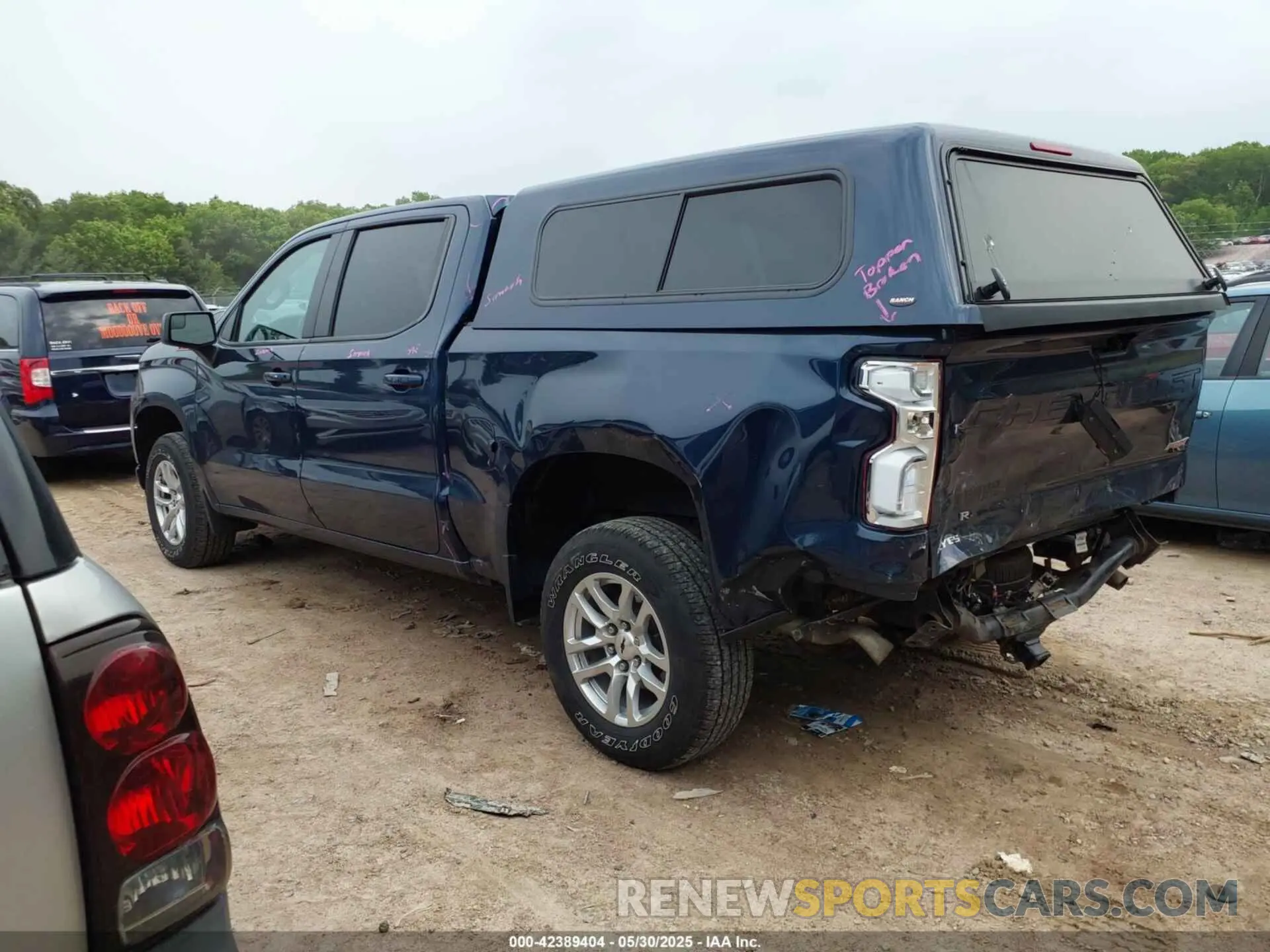3 fotografías del automóvil dañado 1GCUYEET1MZ355223 CHEVROLET SILVERADO 1500 2021