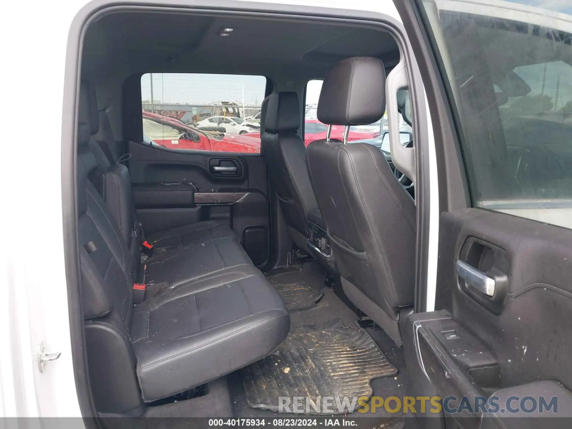 8 fotografías del automóvil dañado 1GCUYGED1MZ332125 CHEVROLET SILVERADO 1500 2021