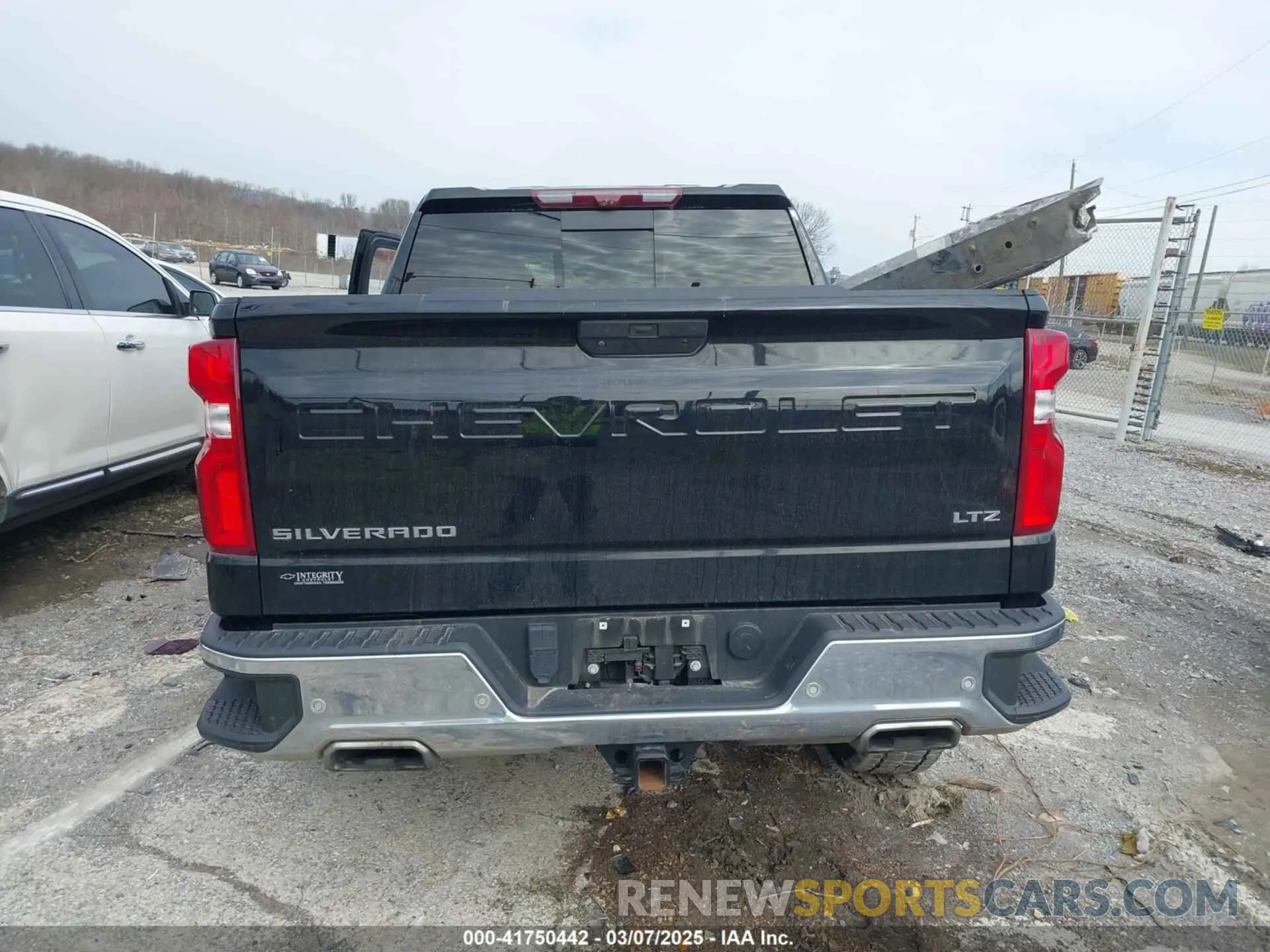 15 fotografías del automóvil dañado 1GCUYGED9MZ299214 CHEVROLET SILVERADO 1500 2021