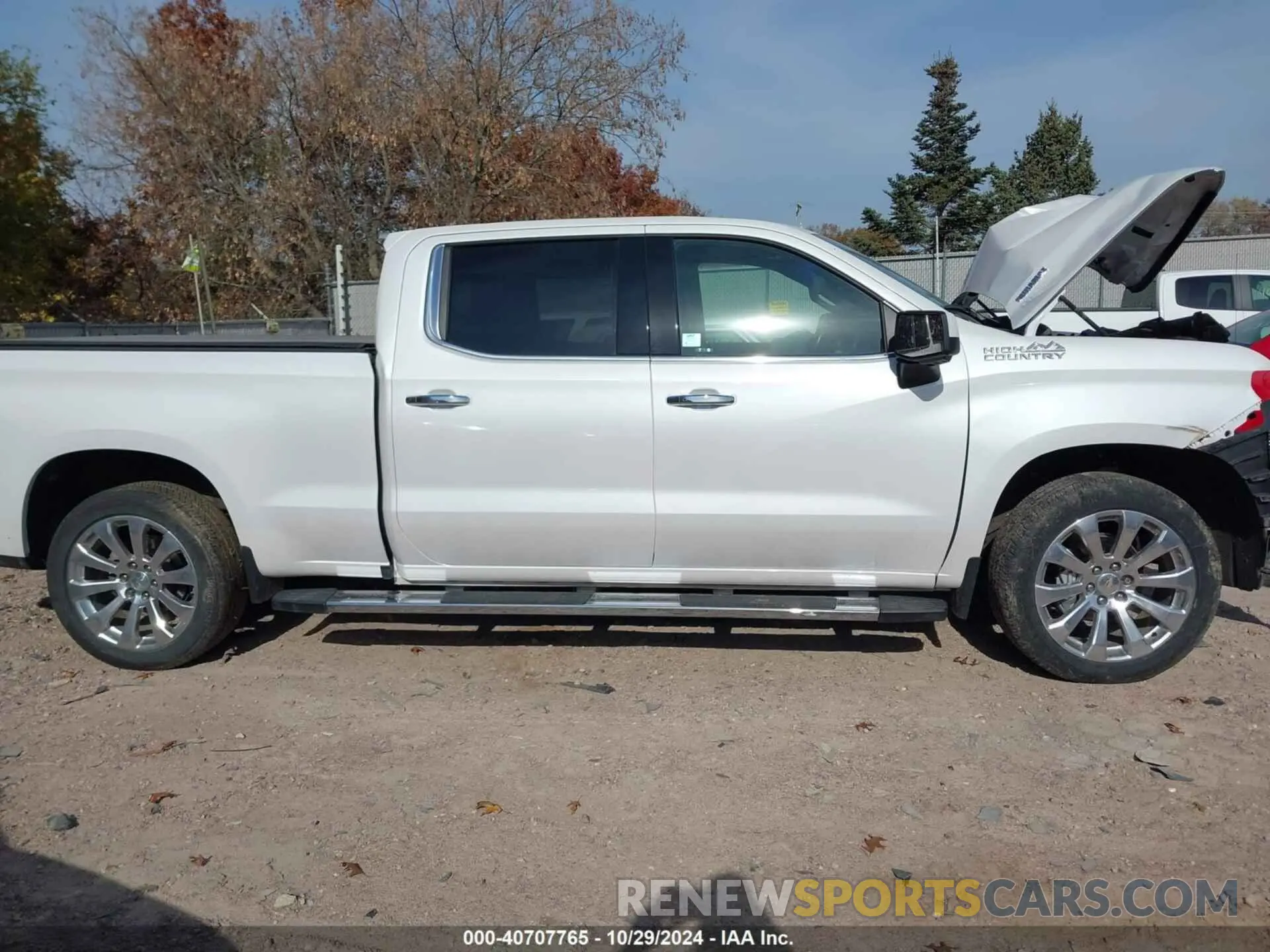 13 fotografías del automóvil dañado 1GCUYHET0MZ353142 CHEVROLET SILVERADO 1500 2021